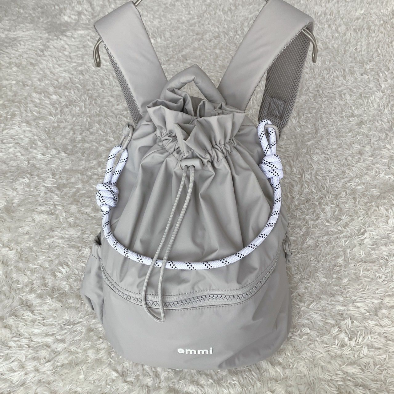 レディース 限定カラー 撥水 emmi ロゴマルチバックパック 3way グレー 