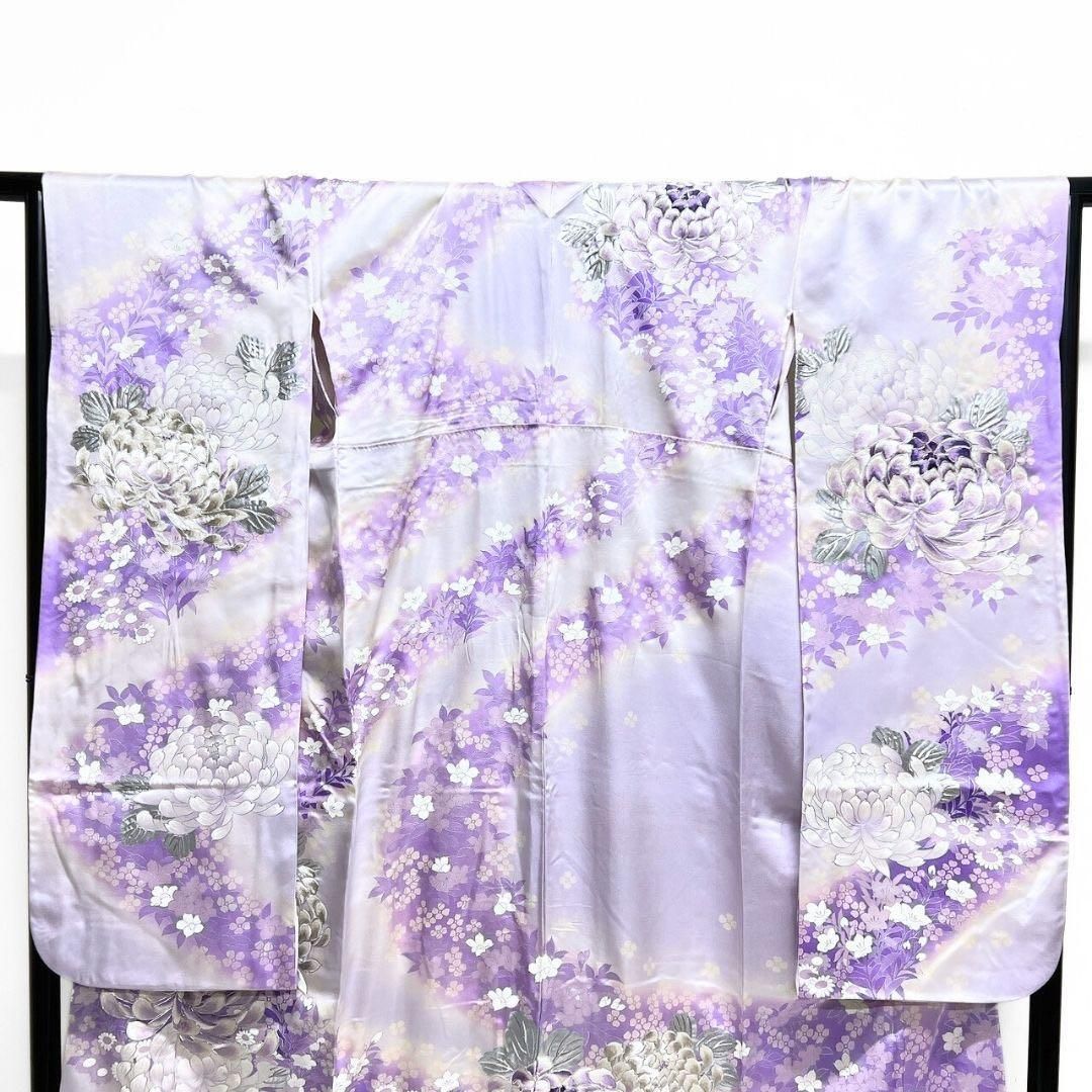 振袖　セミアンティーク　刺繍　銀彩　乱菊　菊花ラベンダーカラ　着物　015b p 振袖 セミアンティーク 刺繍 銀彩 乱菊 菊花ラベンダーカラ 着物 015b