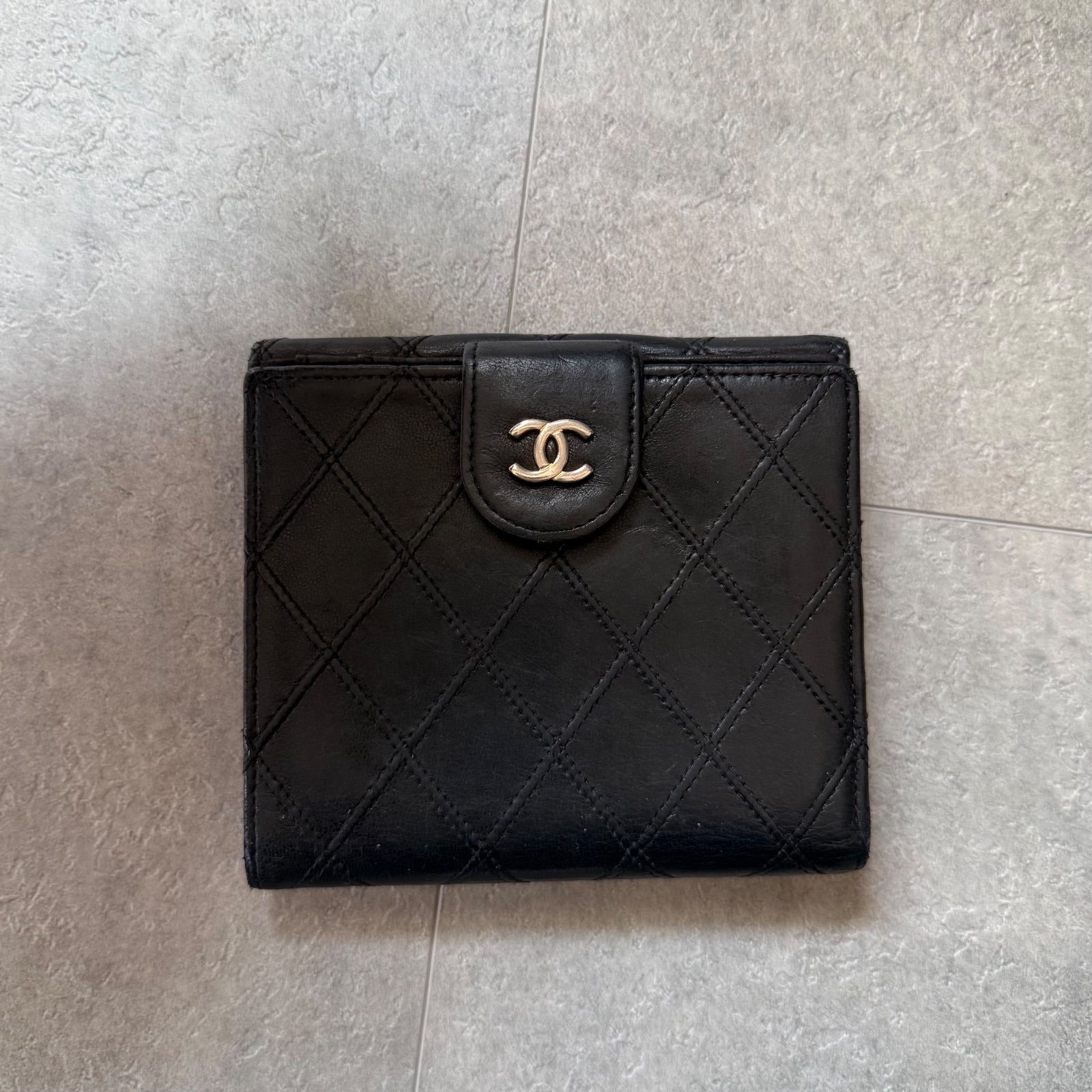 CHANEL ビコローレWホック　ブラックレザー 二つ折り財布 CHANEL シャネル ビコローレ 二つ折り財布 レザー Wホック ブラック 黒