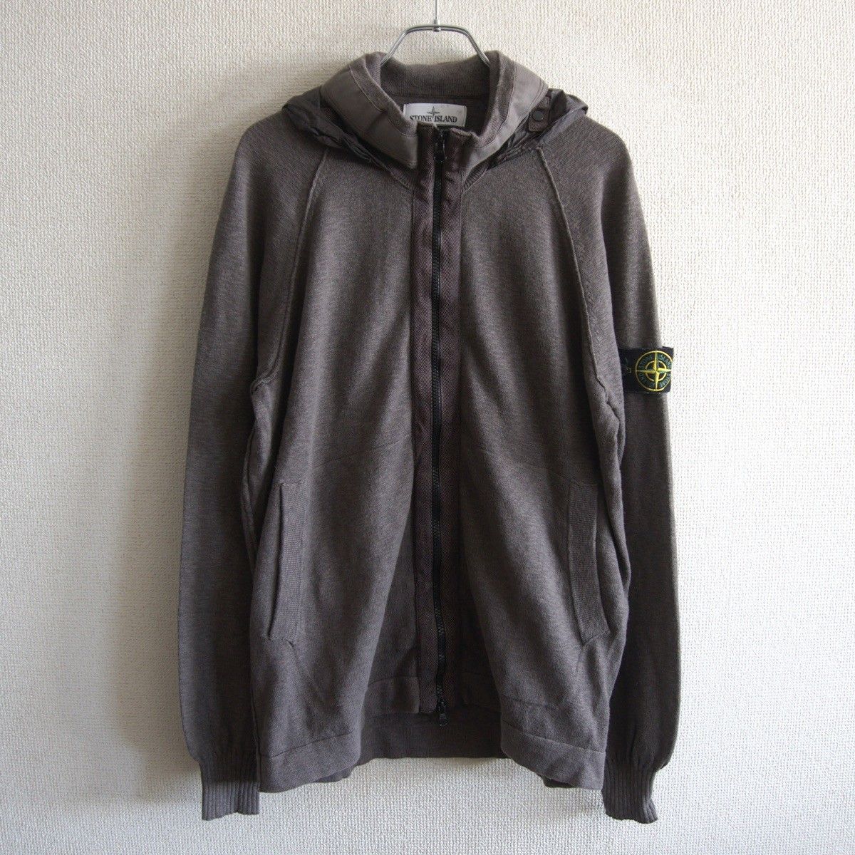 ストーンアイランドニットパーカー STONE ISLAND(ストーンアイランド 