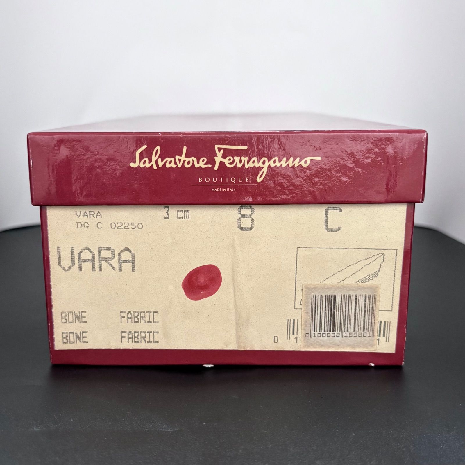 Salvatore Ferragamo サルヴァトーレフェラガモ パンプス ヴァラ