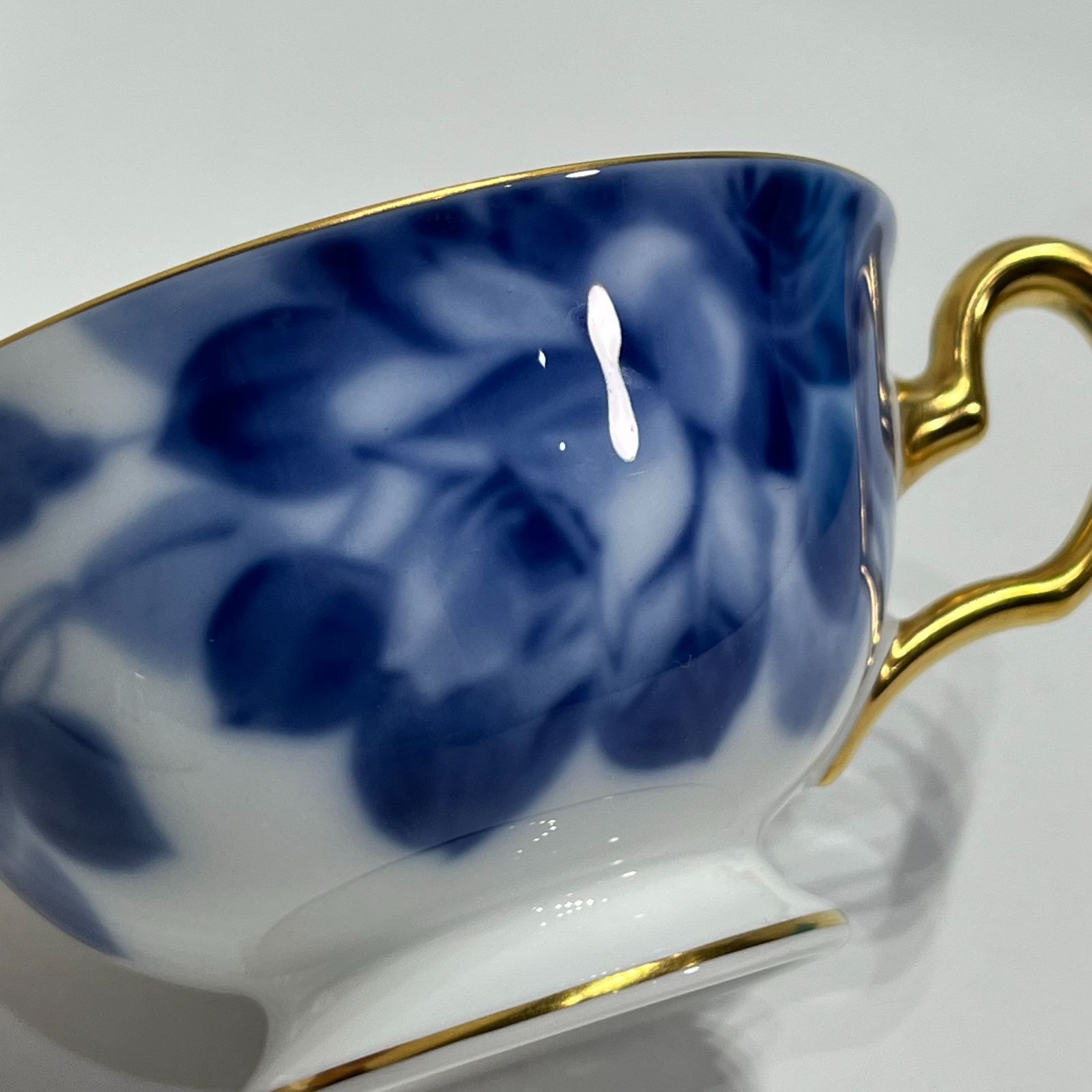 美品 / 大倉陶園 ブルーローズ 8011 ティー・コーヒー兼用カップ 