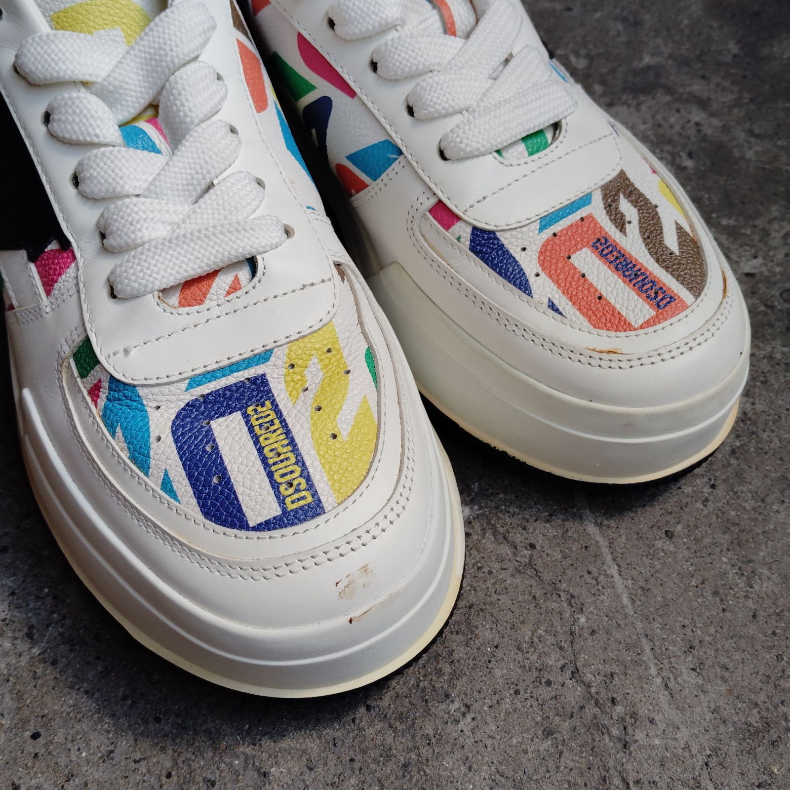 Dsquared2 23ss カラフルロゴ カナディアンスニーカー ディー
