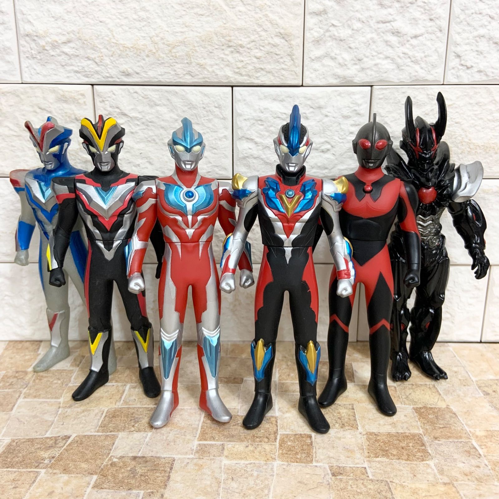 人気】ウルトラヒーローシリーズ ウルトラマンギンガ ソフビセット