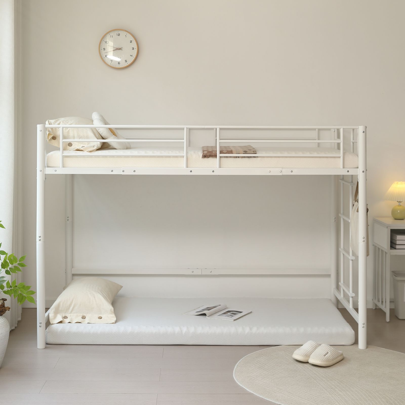 限定価格！スチール製ロフトベッド【S·シングル】 高さ140cm WHITE スチール製ロフトベッド【 S・シングル】ミドルタイプ 耐荷重150kg 高