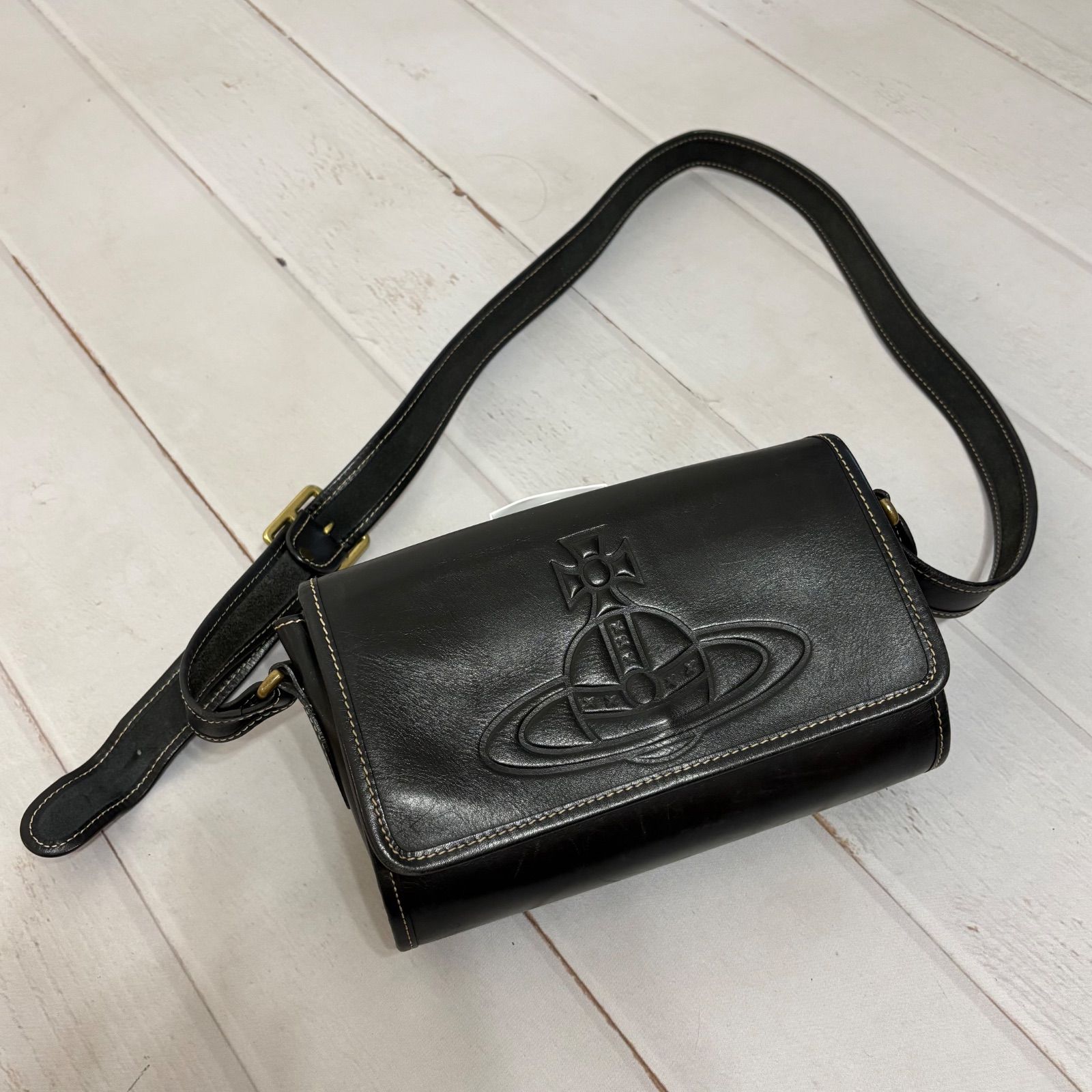 美品 Vivienne Westwood ヴィヴィアンウエストウッド アコード 美品 Vivienne Westwood ヴィヴィアンウエストウッド アコード