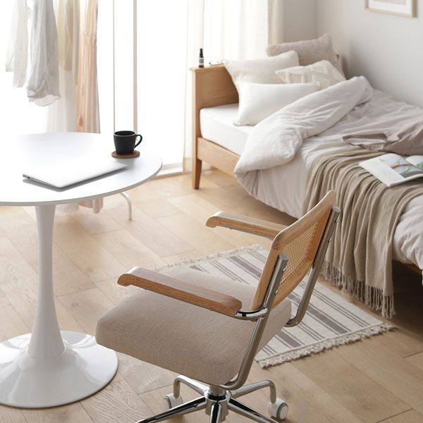 おしゃれすぎるワークチェア ロッキング機能付き