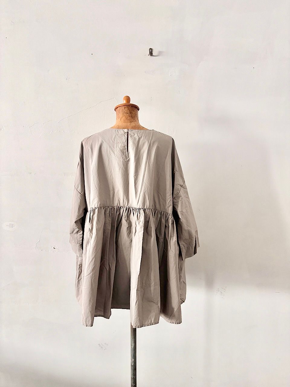 定価1.6万】Gauze# ガーゼ コットン ギャザー ブラウス アッシュグレー 