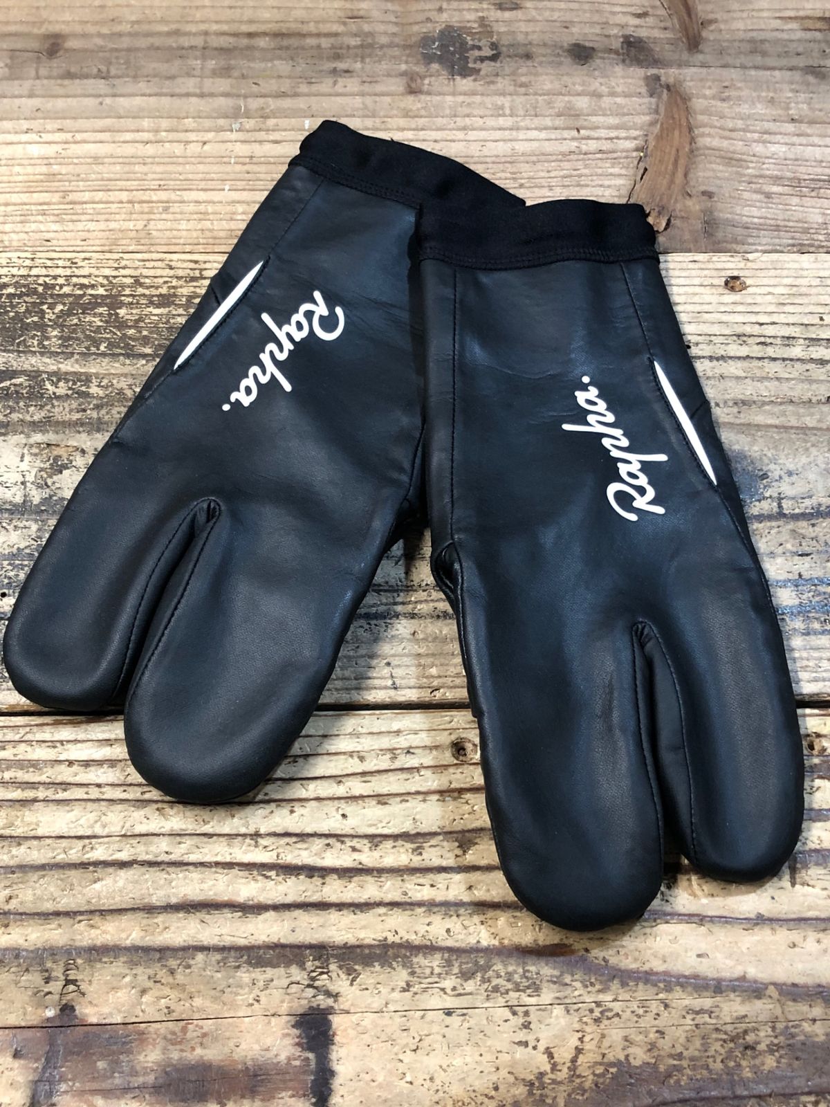 JY897 ラファ Rapha OVERMITTS 長指 グローブ 黒 M
