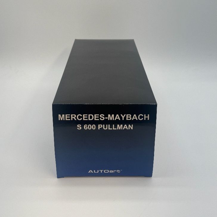AUTOart 1/18 メルセデス・マイバッハ S 600 プルマン ブラック 完成品