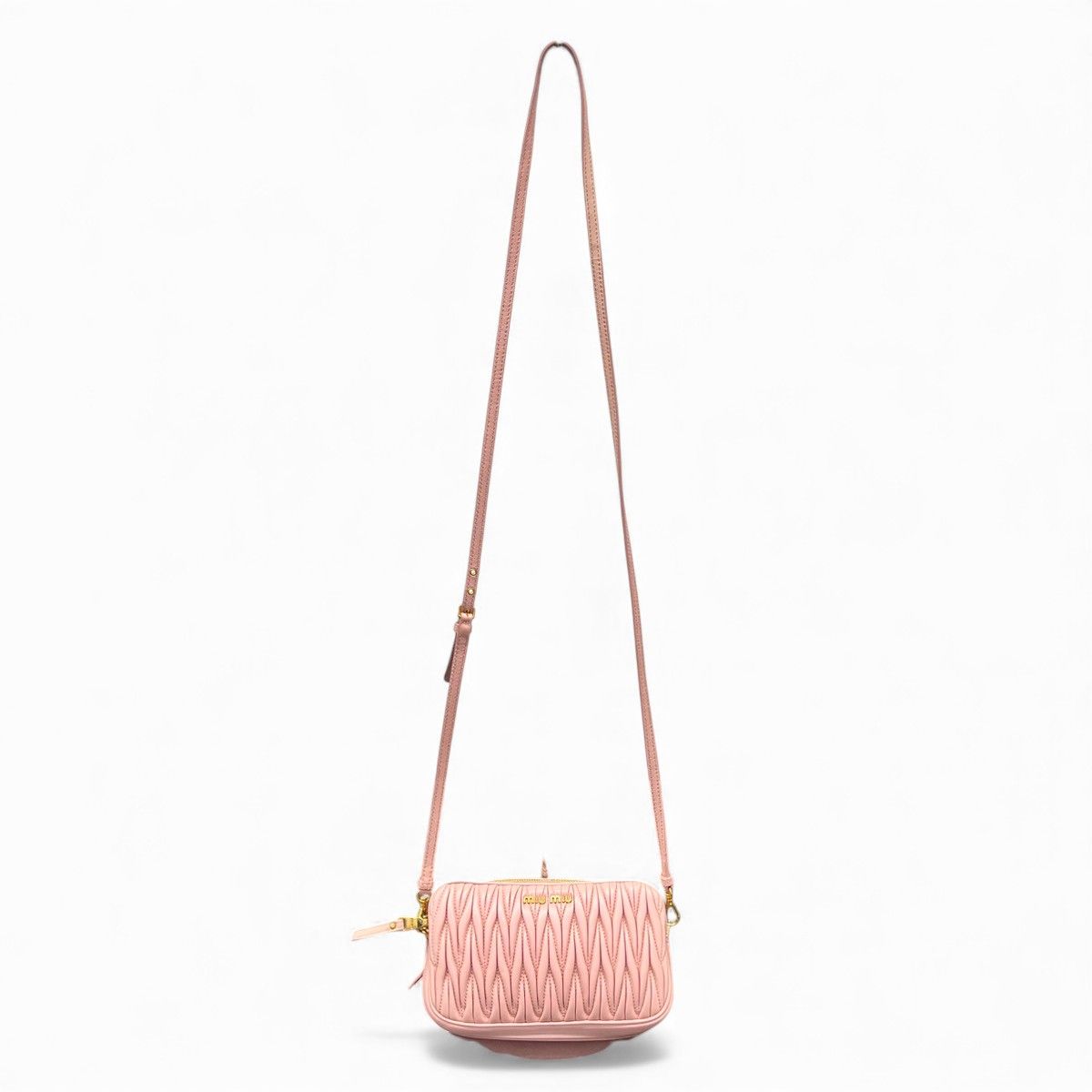 【最終価格】miumiu 美品 ミュウミュウ マテラッセ ギャザー 2way ショルダーバッグ クラッチバッグ 5NF011 レザー ピンク ポシェット ミニバッグ クロスボディ フォンホルダー Y2K ABランク 中古 鑑定済 ミュウミュウバッグ MIU MIU - 【最終価格】miumiu 美品 ミュウミュウ マテラッセ ギャザー