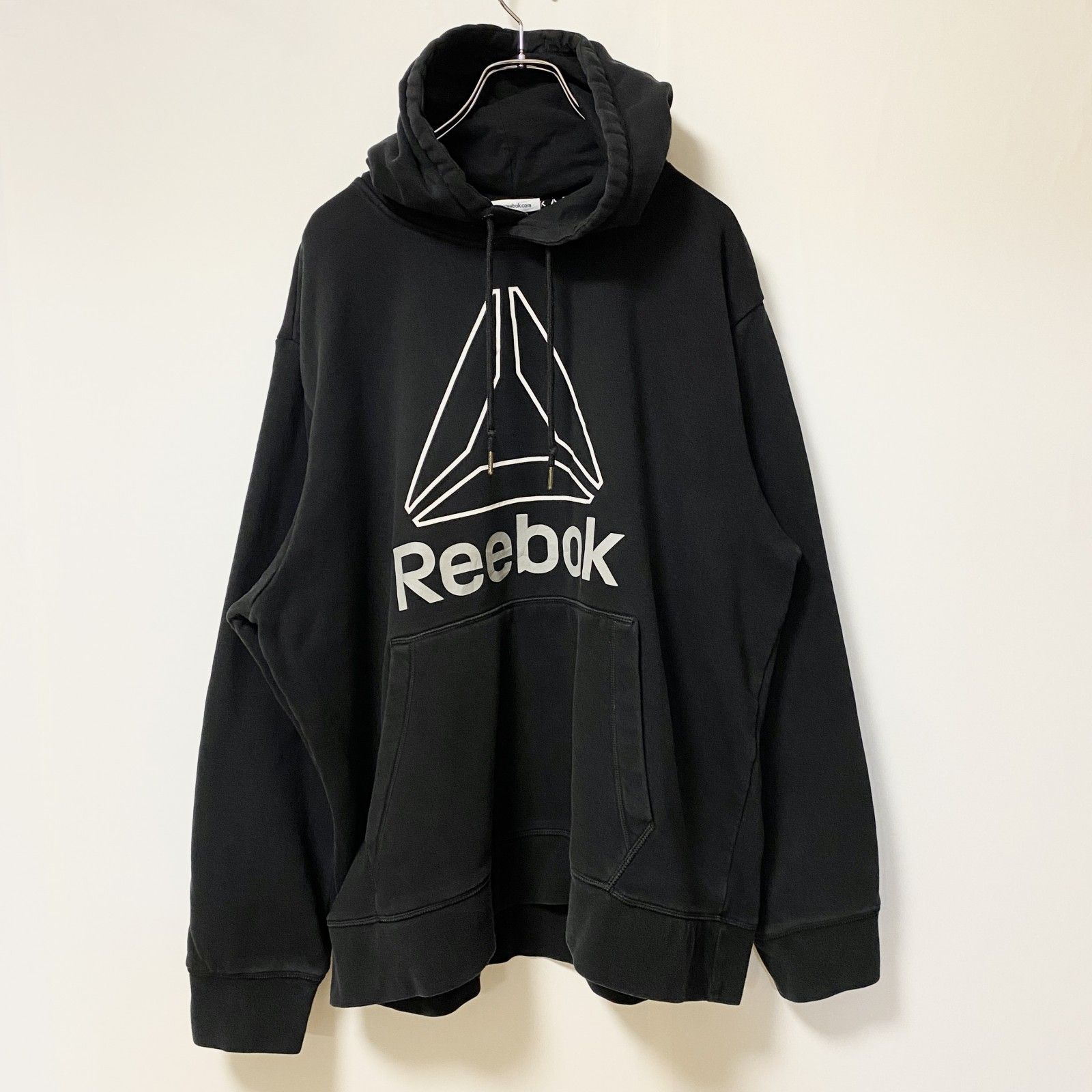 Reebokリーボック デザイン パーカー Reebok - IS379激レアEUR古着 