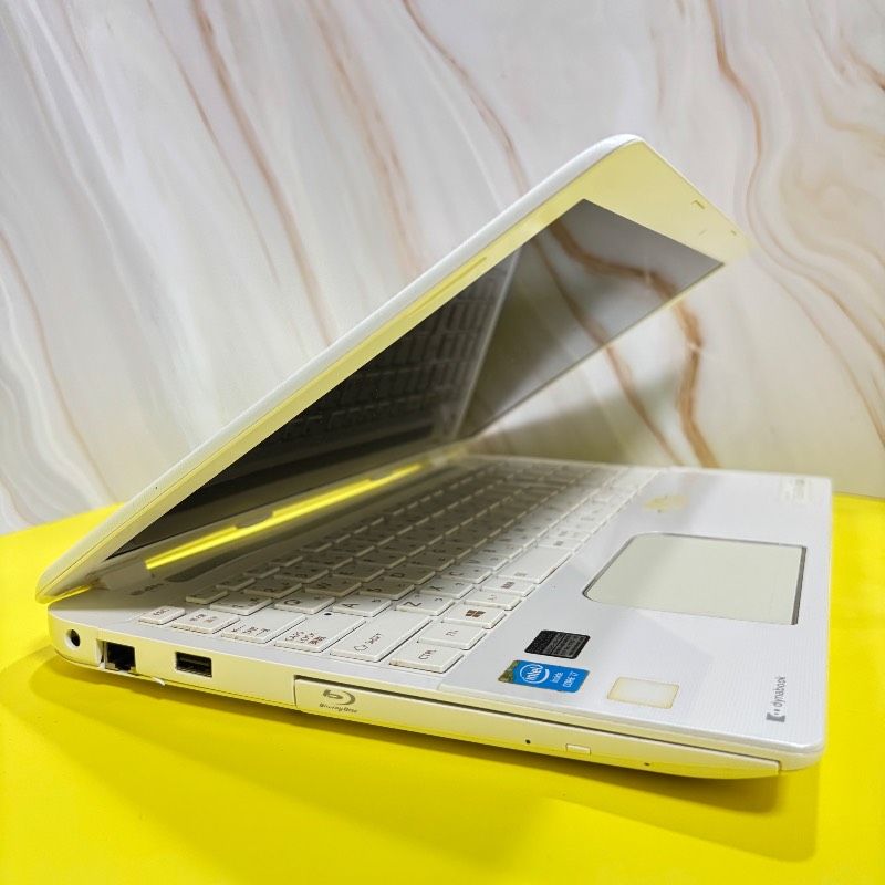 Core i7 SSD8GB Win11 Office2021 dynabook - メルカリ