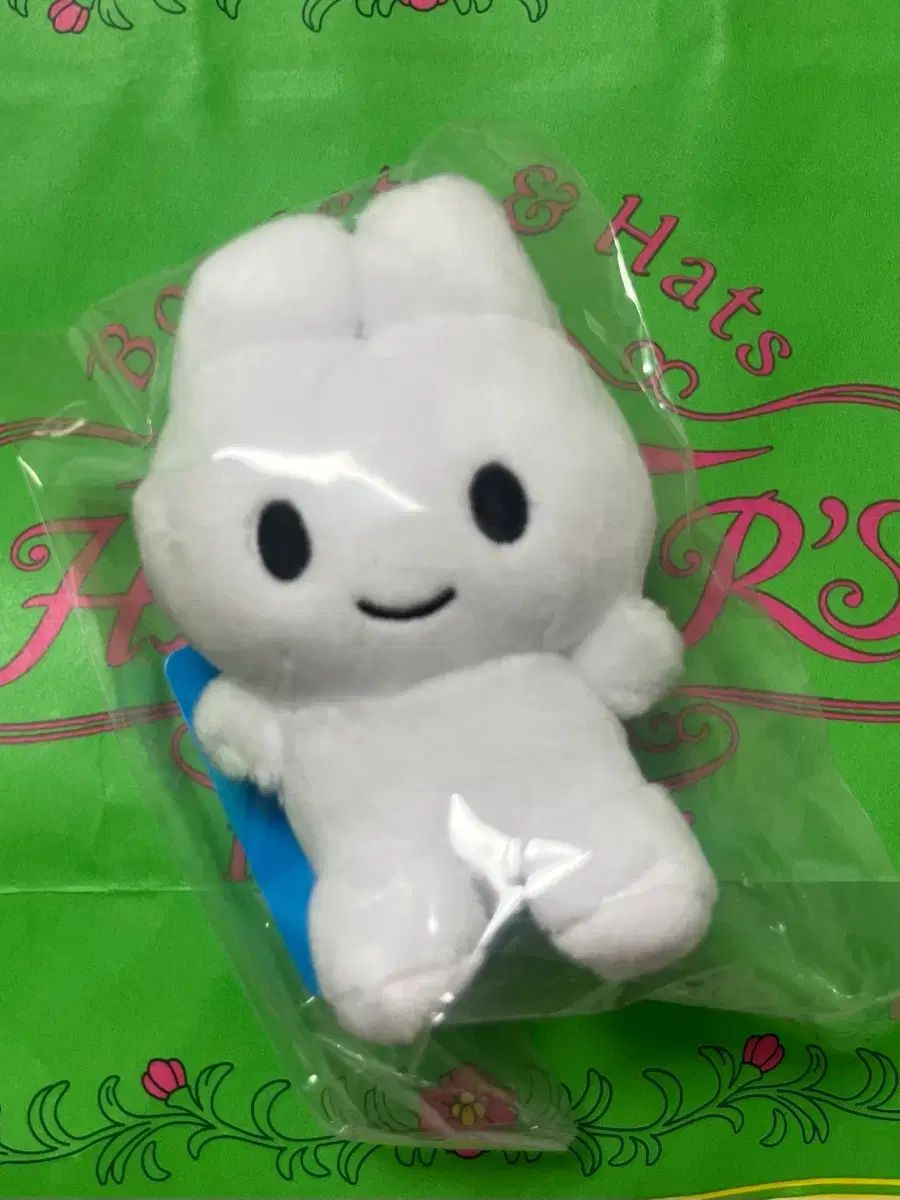ヤサウサちゃんマスコットぬいぐるみ