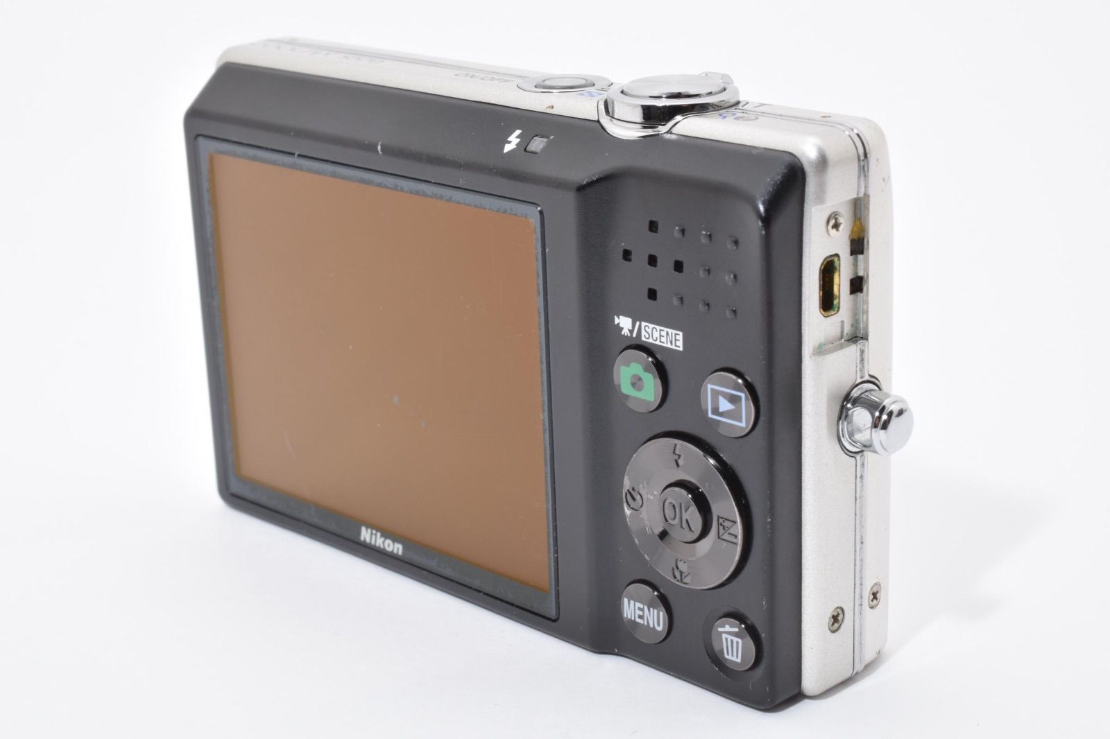 Nikon coolpix S570 コンパクト デジタルカメラ充電器付き ニコン Nikon COOLPIX S570 シルバー充電器・SDカード付き 【公式通販】