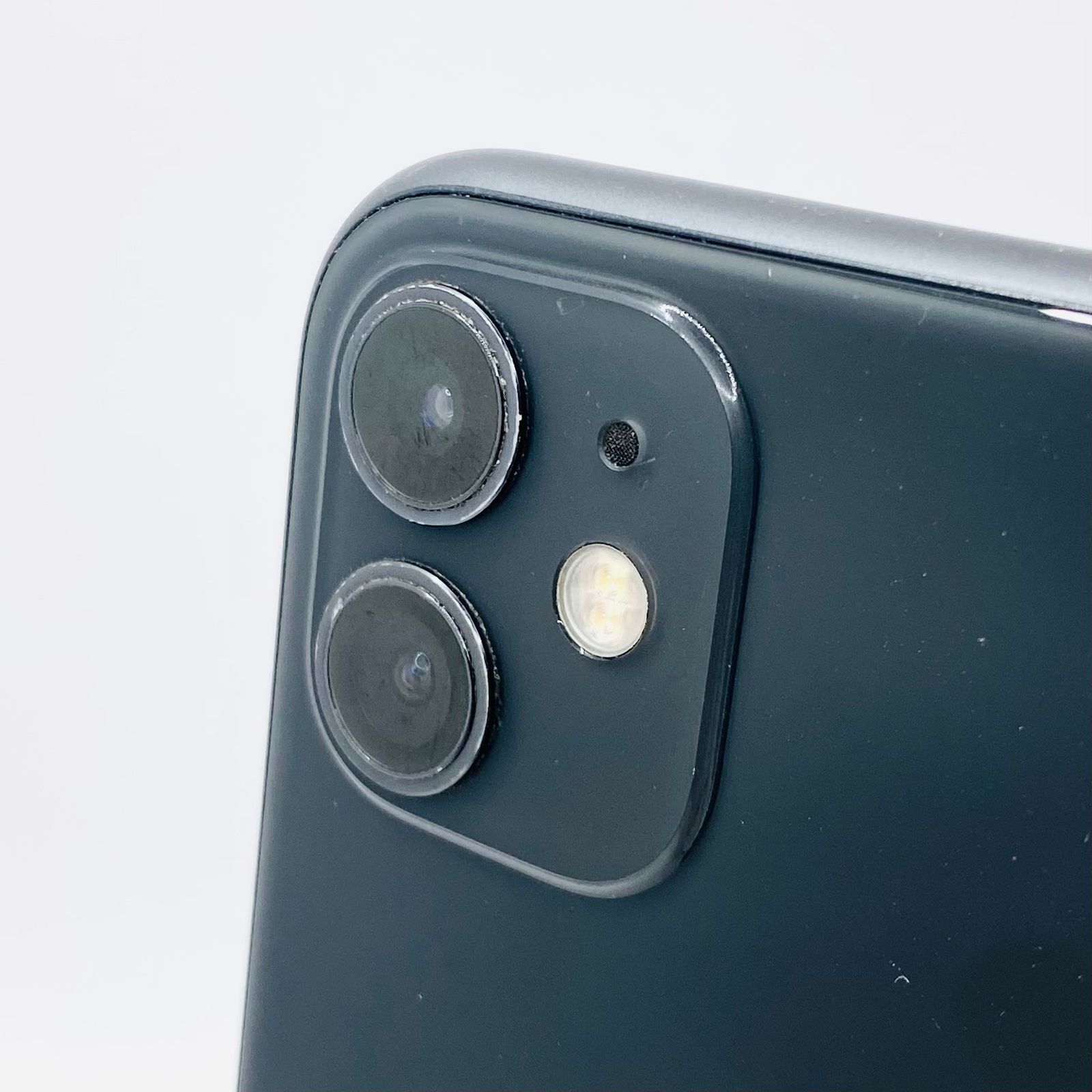 docomo iPhone11 128GB ブラック 中古 SIM解除済 - メルカリ