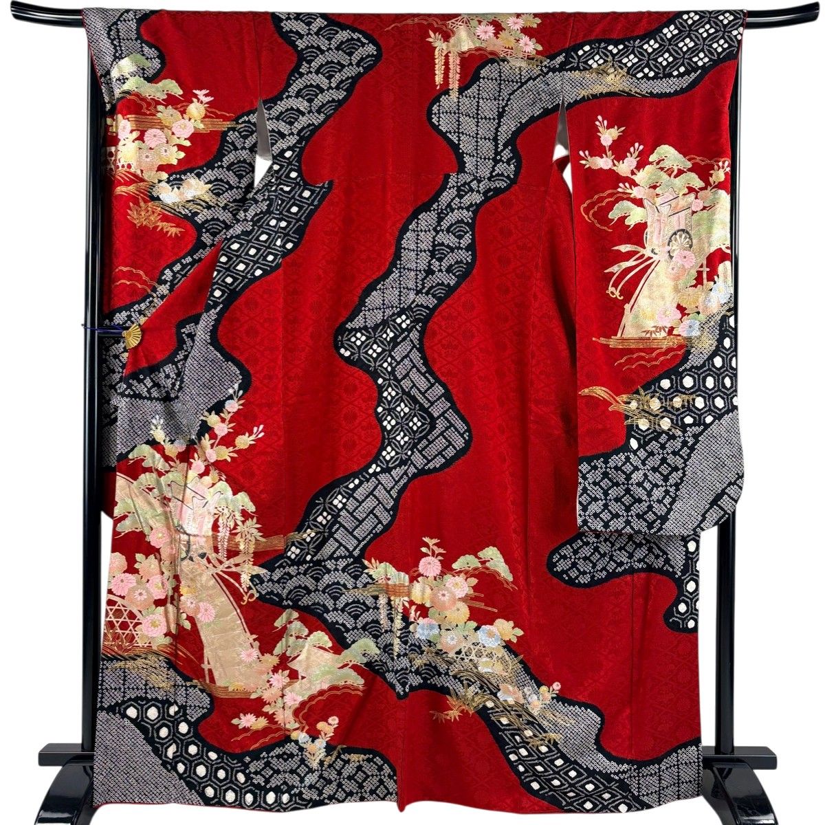 振袖 身丈167cm 裄丈67.5cm L 袷 草花 菱 金銀彩 絞り クリーム 正絹