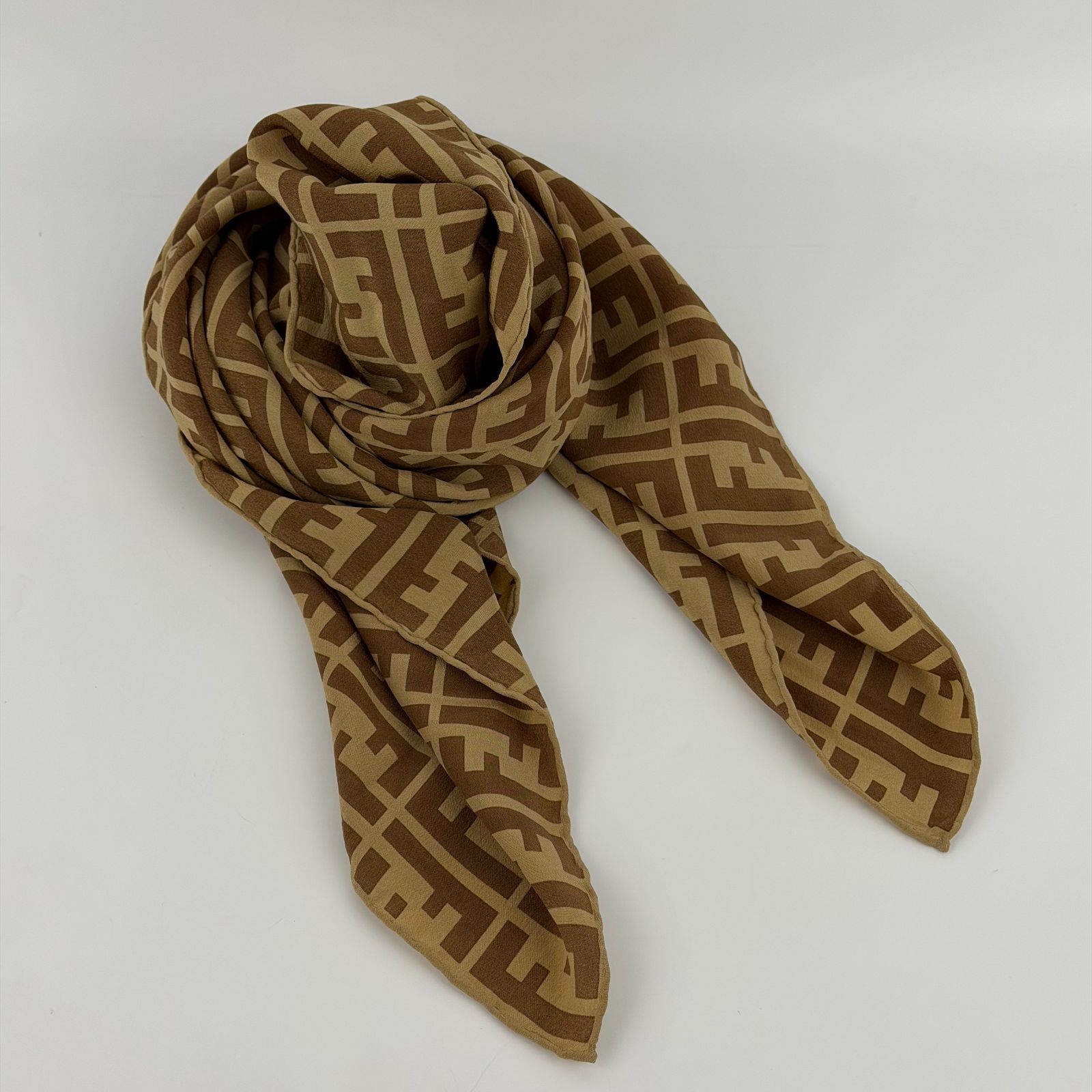 中古】FENDI フェンディ スカーフ ブラウン シルク ヴィンテージ
