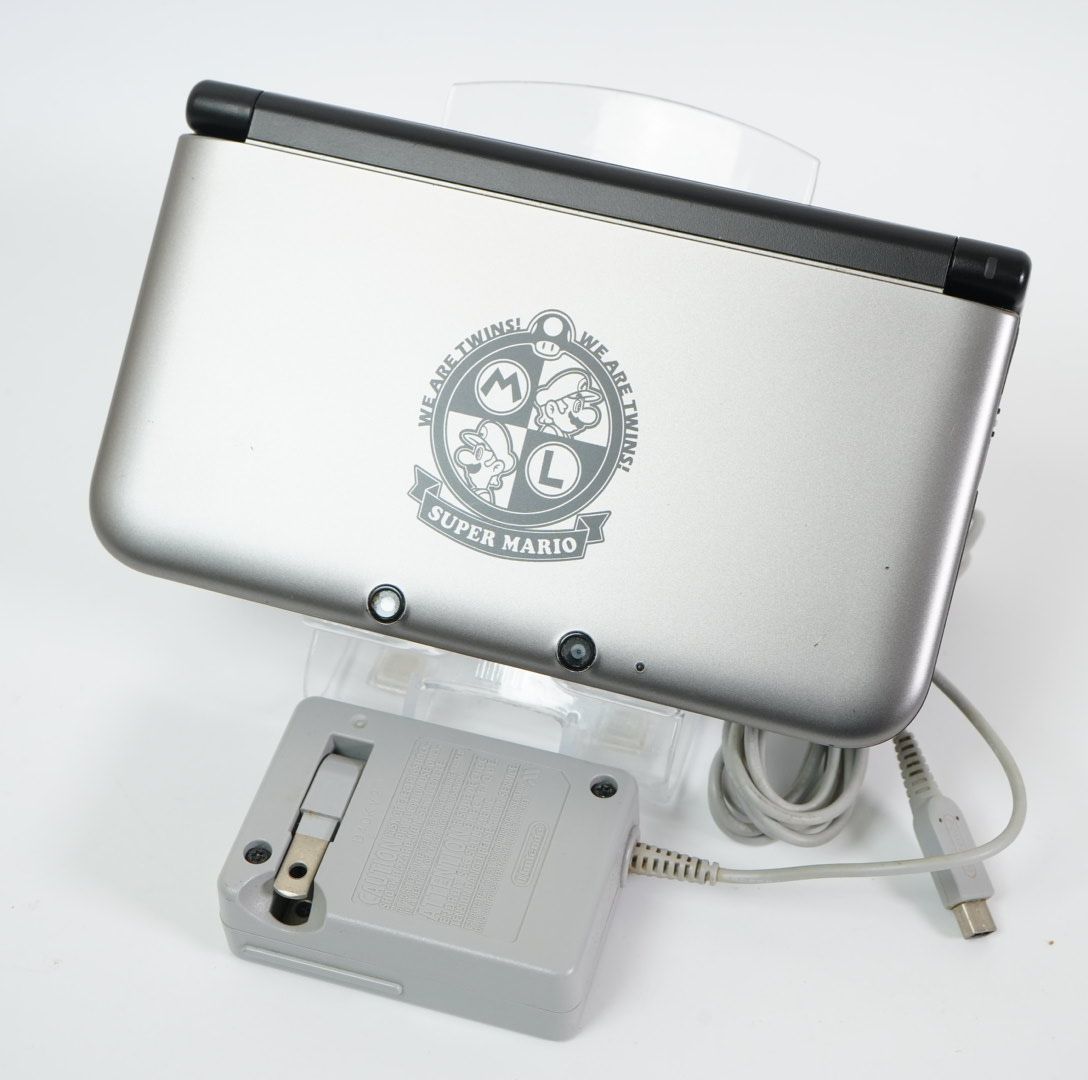 ニンテンドー3DS LL マリオシルバー ニンテンドー3DS LL マリオシルバー 100台限定非売品 - メルカリ