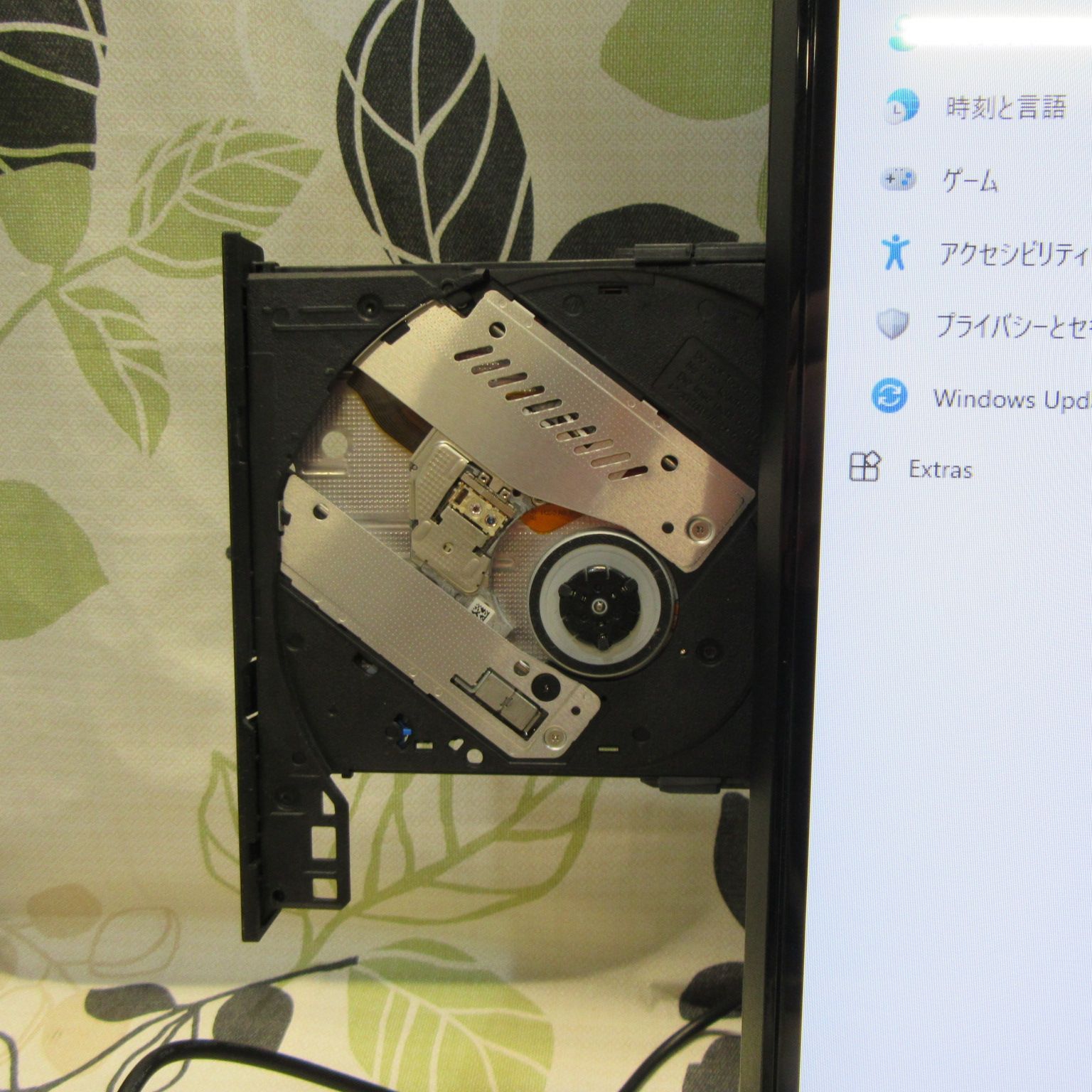 Win11公式対応11世代i7/メ16/SSDu0026HDD/地BSCS/BD/カメラ : Core I7 