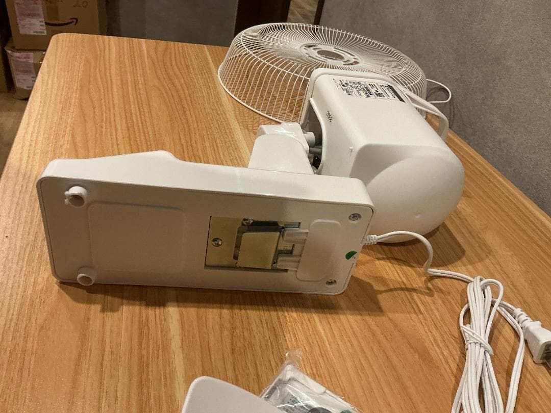 壁掛け扇風機　*1G56 山善 | 山善 YWT-E302 風量3段階 左右首振り 30cm 壁掛け扇風機 扇風機・サーキュレーター