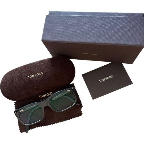 TOM FORD トムフォード メガネ メガネフレーム TF4284 ブラック TOM FORD トムフォード メガネ メガネフレーム TF4284 ブラック