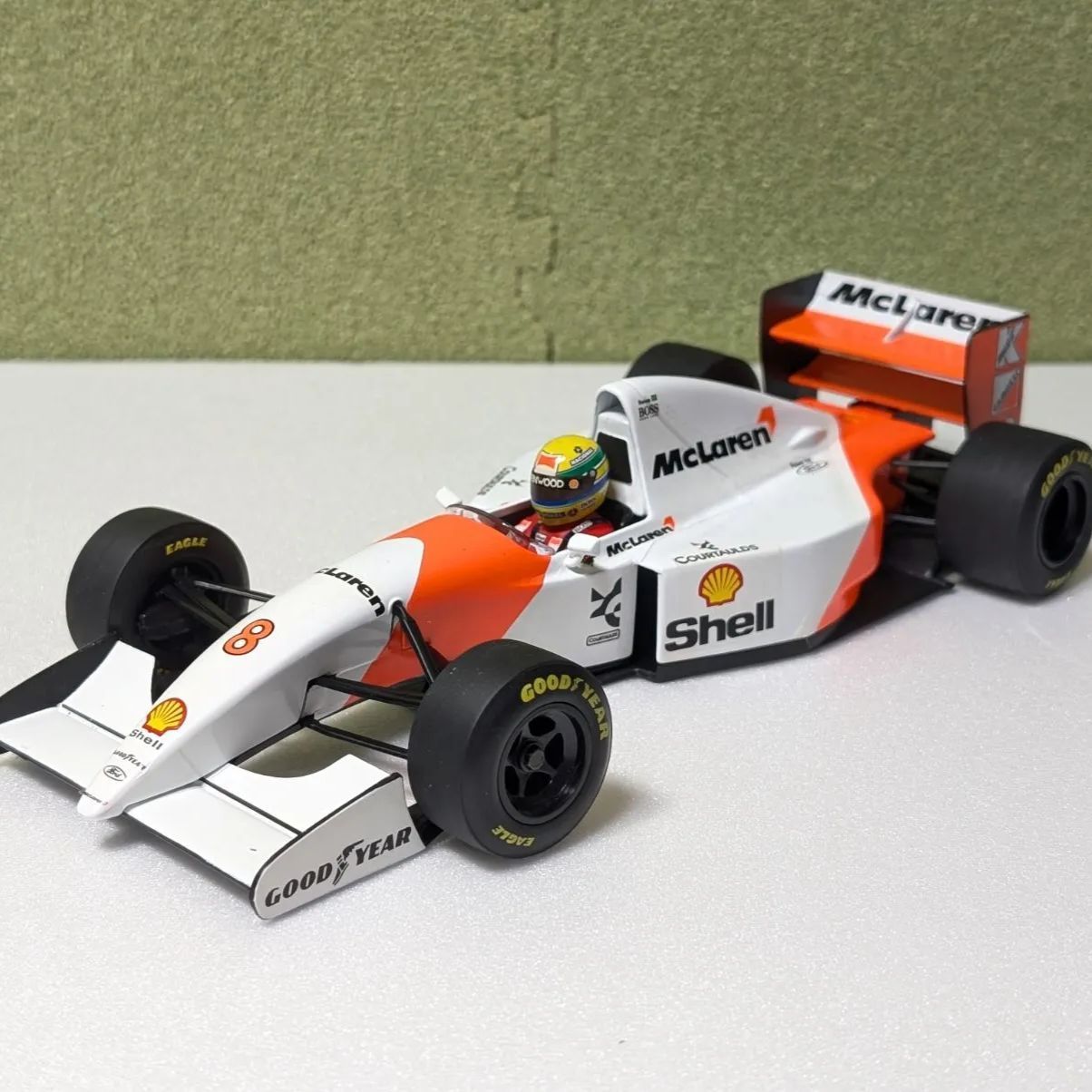 1/18 マクラーレンMP4/8 アイルトン・セナ F1 ミニチャンプス 中古