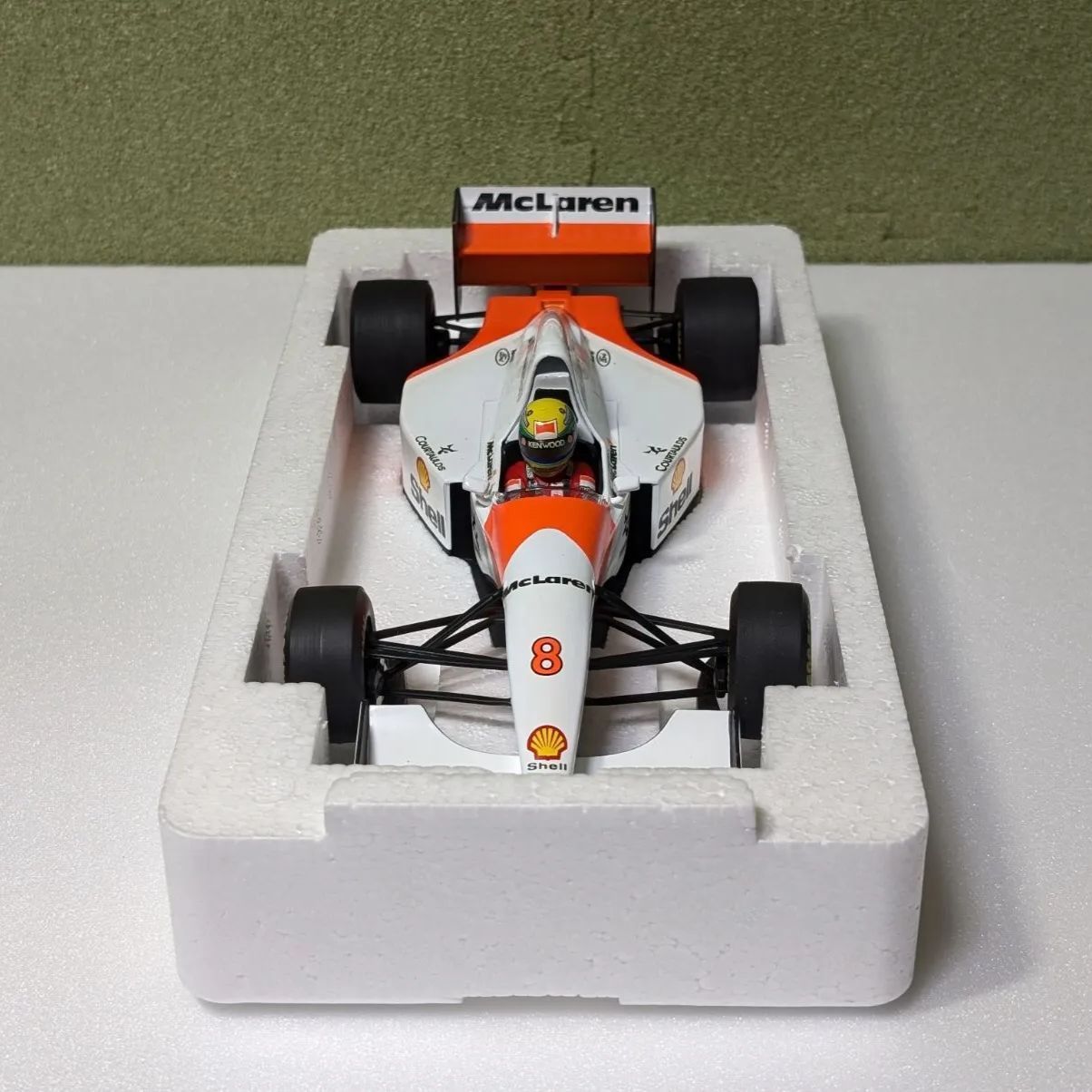 1/18 マクラーレンMP4/8 アイルトン・セナ F1 ミニチャンプス 中古