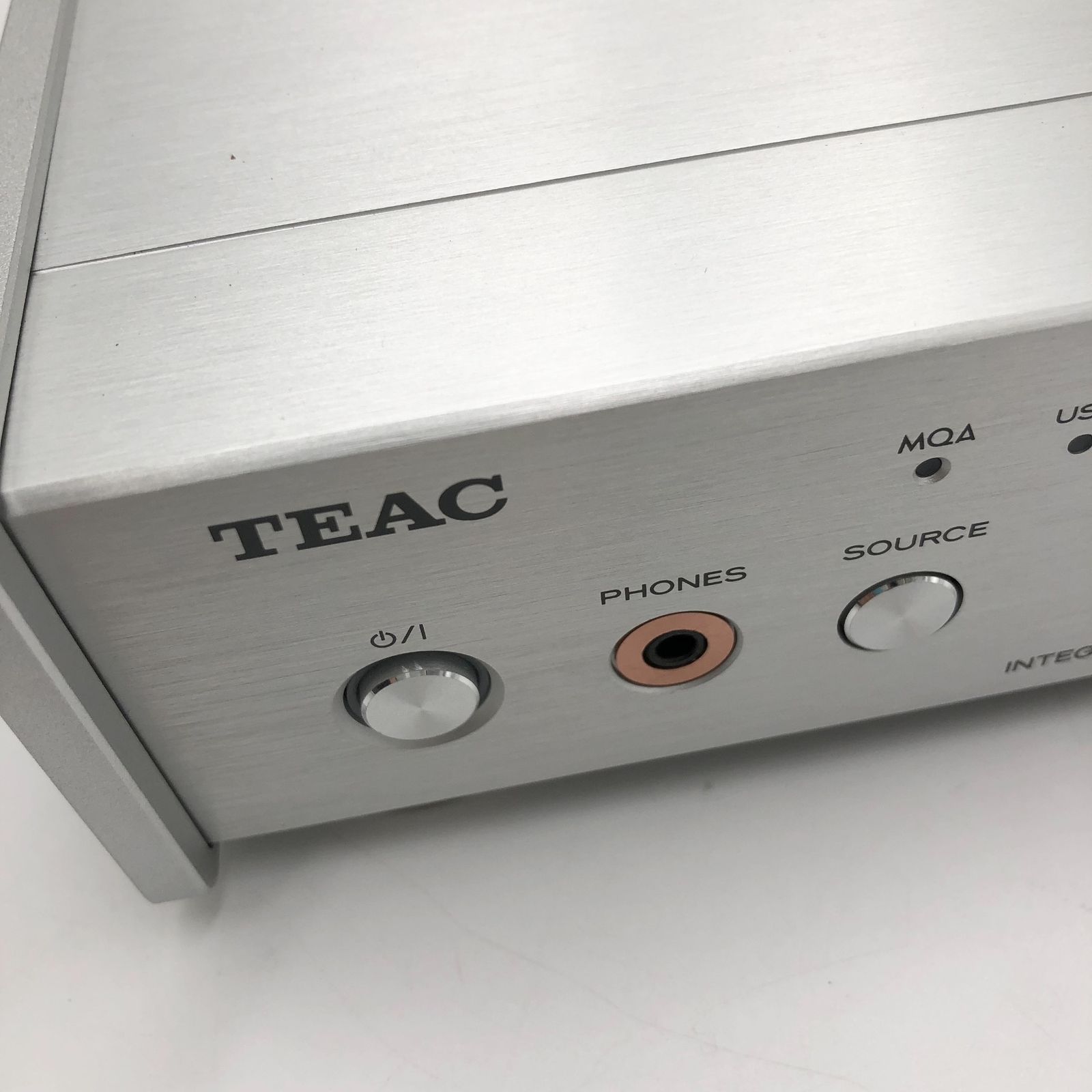 TEAC(ティアック) AI-303-S シルバー USB DAC/ステレオプリメイン
