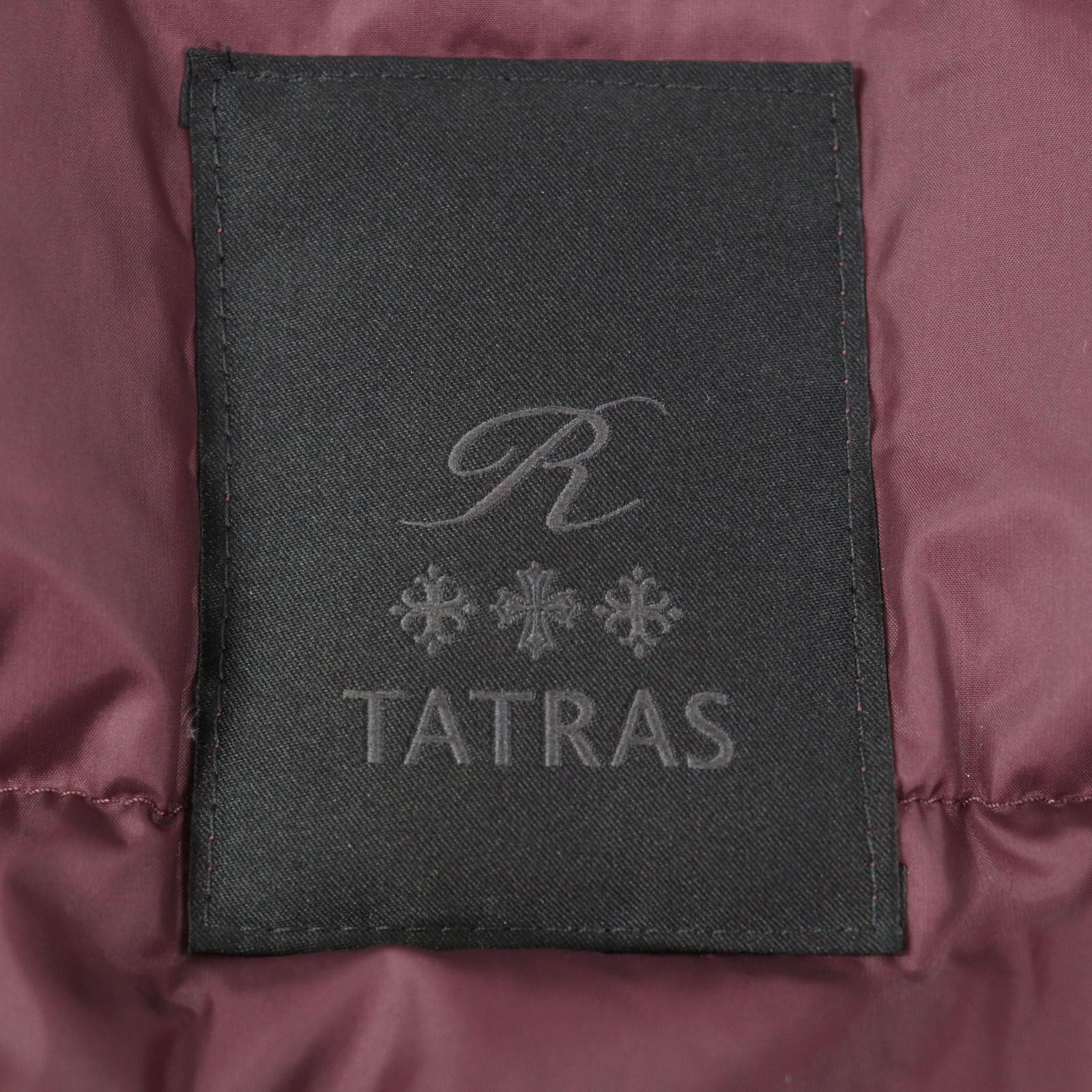 美品○TATRAS タトラス LTL18A4142 Rライン ロゴワッペン付き ナイロン 