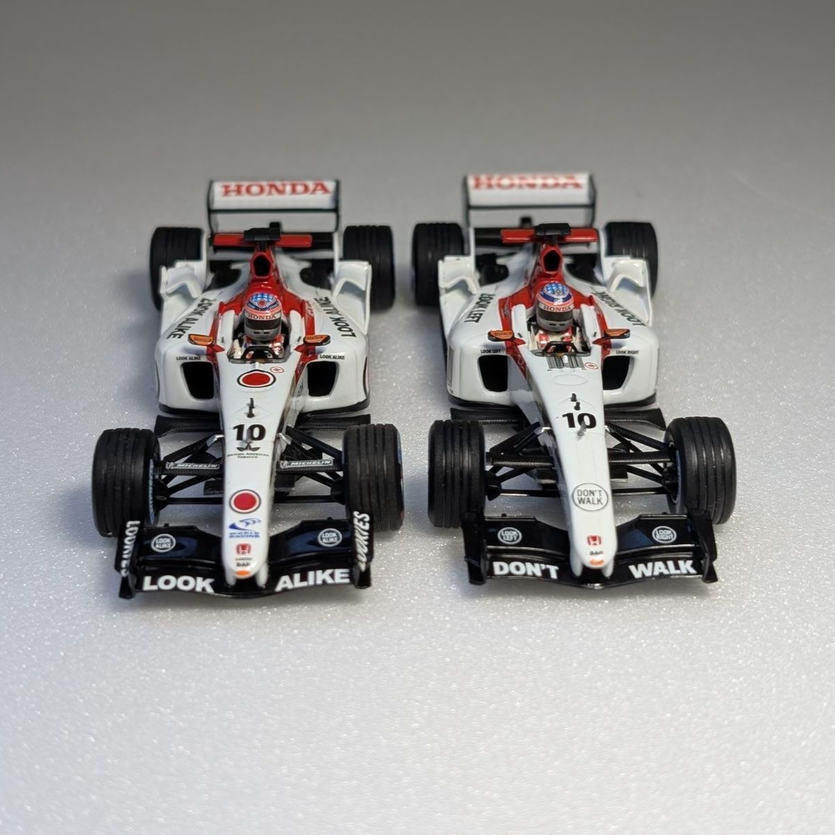 2台セット ミニチャンプス 1/43 BAR006 佐藤琢磨 通常バージョン 日本