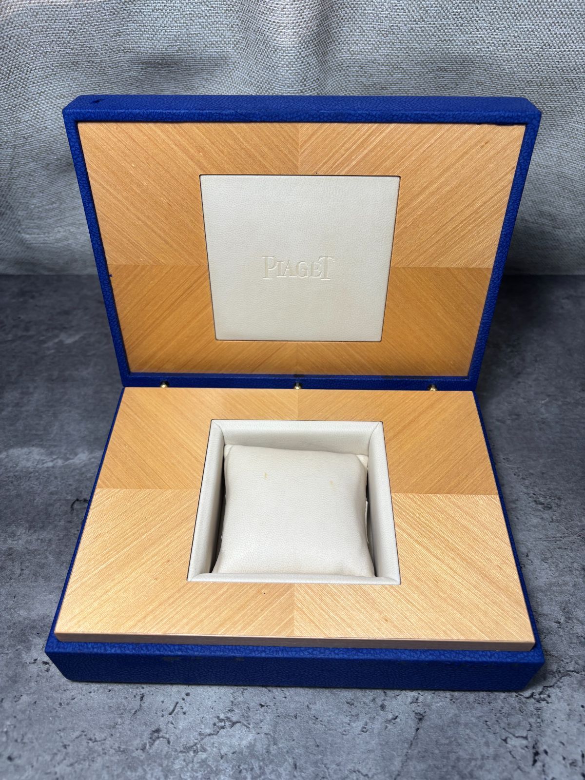 ピアジェ Piaget アンティーク 空箱 時計ケース BOX 付属品なし - メルカリ