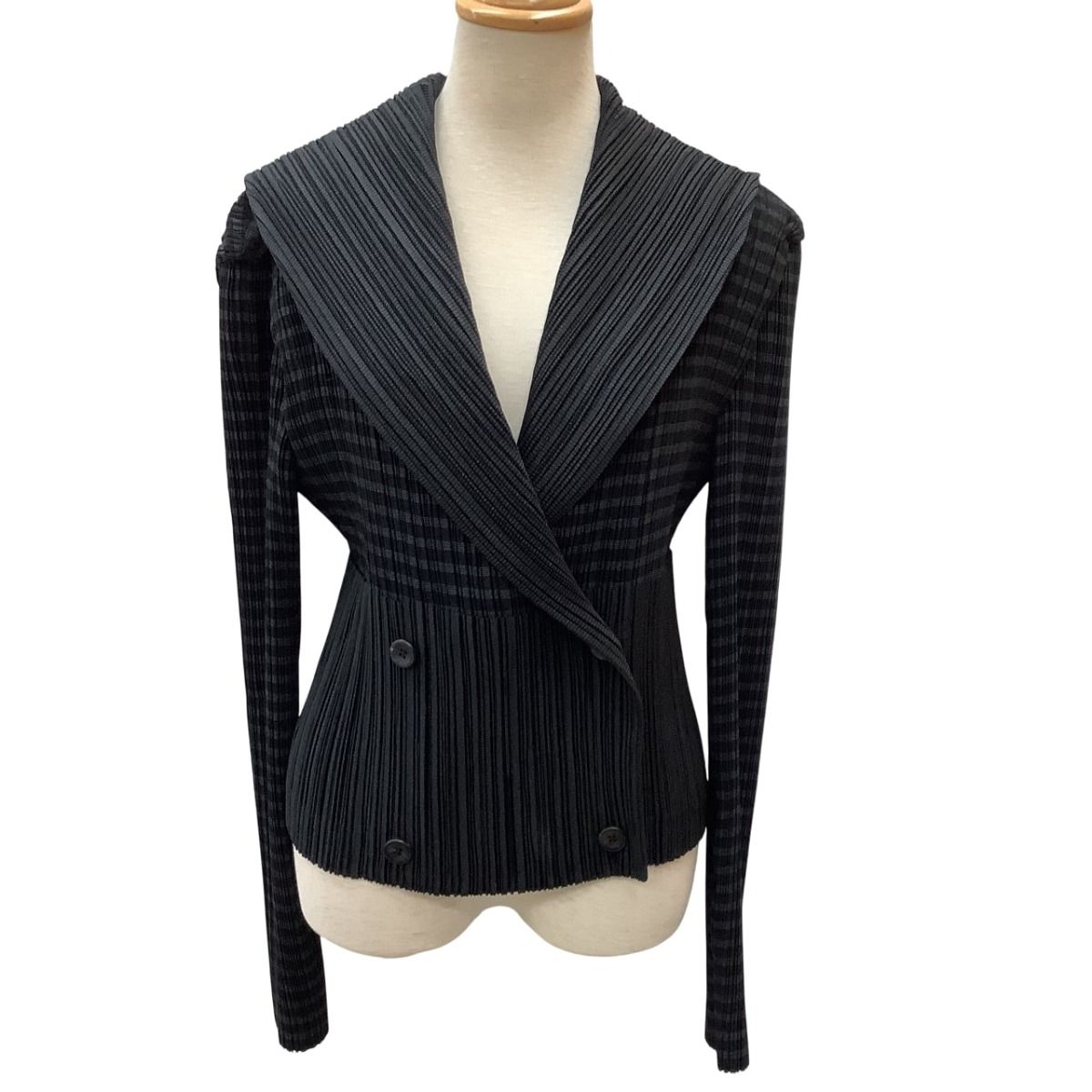 ISSEY MIYAKE - ♪♪ISSEY MIYAKE イッセイミヤケ プリーツ 変形 ジャケット ボーダー SIZE L IM84-FD913 ブラック ♪♪ISSEY MIYAKE イッセイミヤケ プリーツ 変形 ジャケット ボーダー