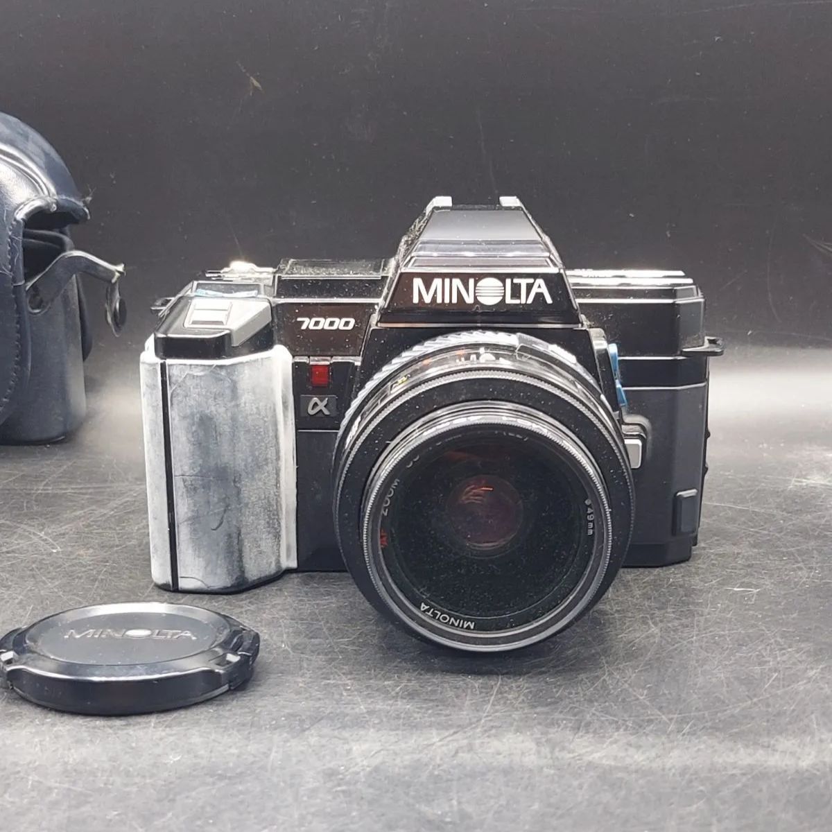 MINOLTA α7000 一眼レフ カメラ カバー付き ミノルタ 動作未確認《L