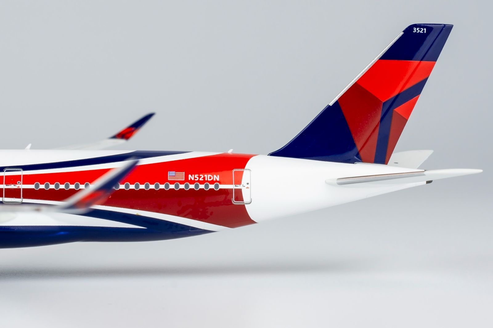 NGmodel デルタ航空 A350-900 N521DN 1/400 39082 - メルカリ