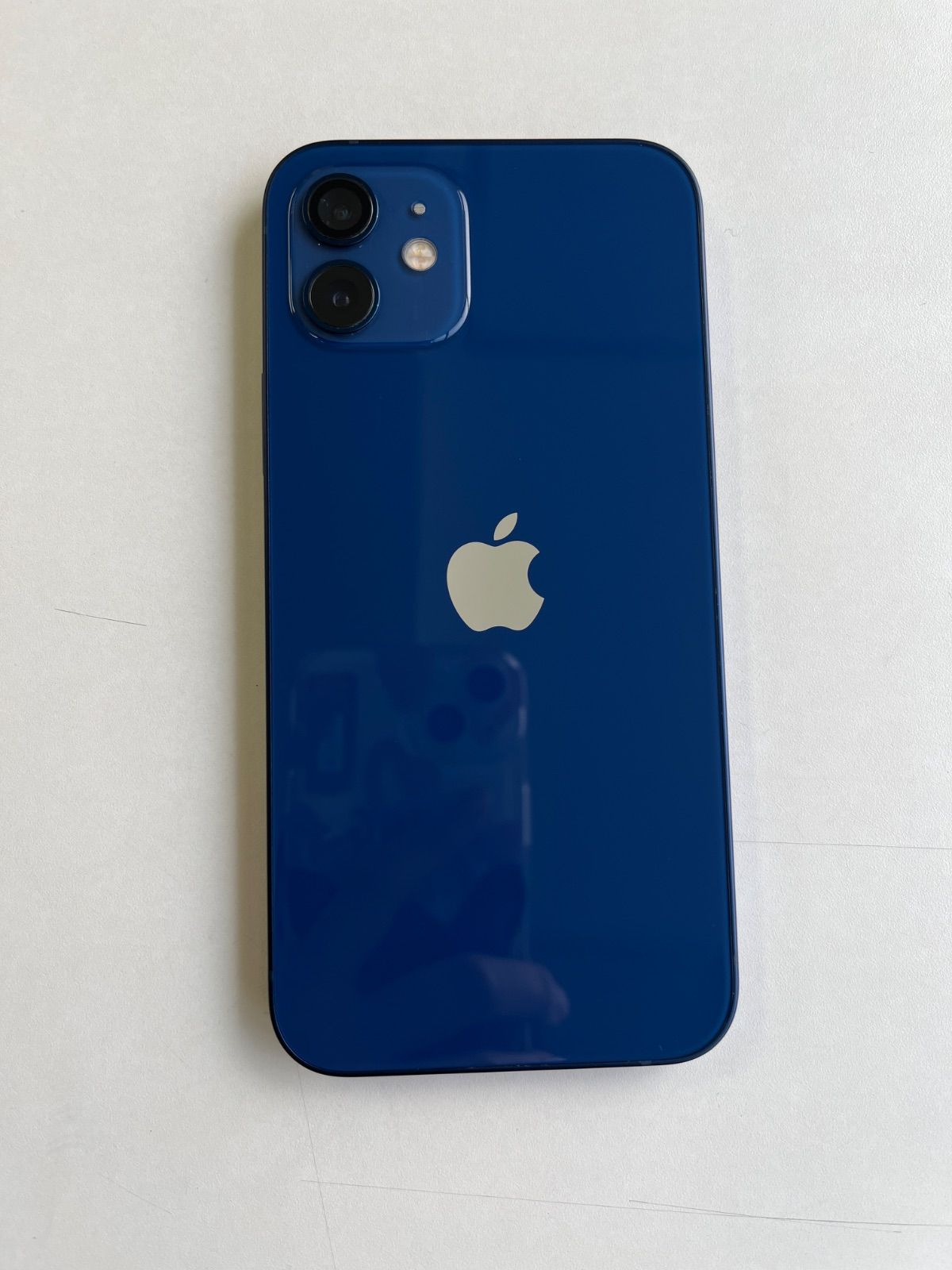 美品 iPhone 12 64GB ブルー バッテリー100% - メルカリ