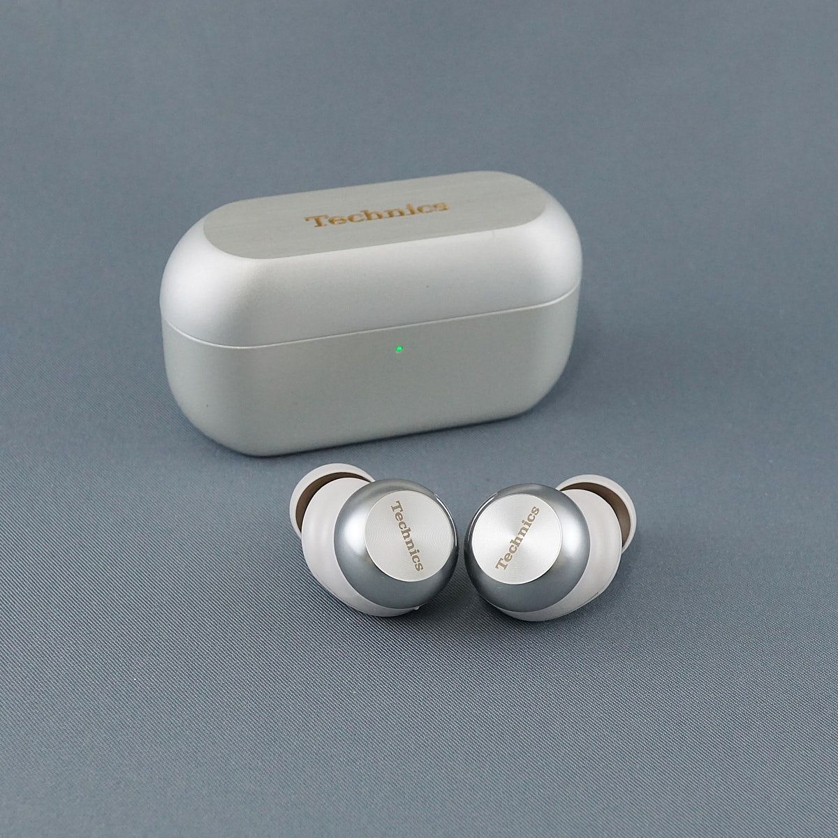 Panasonic Technics EAH-AZ100 完全ワイヤレスイヤホン USED美品 