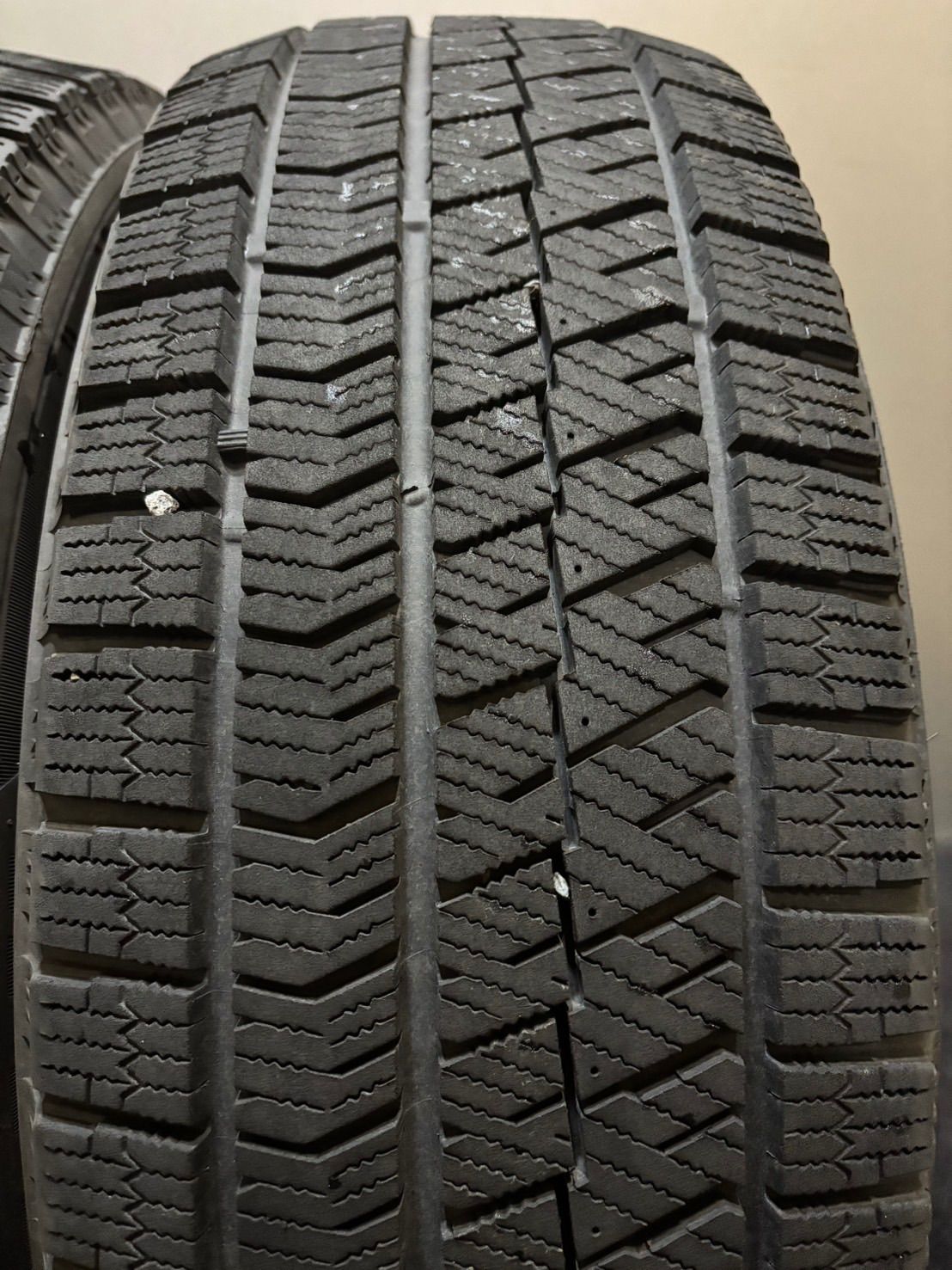 ☆205/65R16 BRIDGESTONE/VRX2 23年製 スタッドレス 4本 ブリヂストン