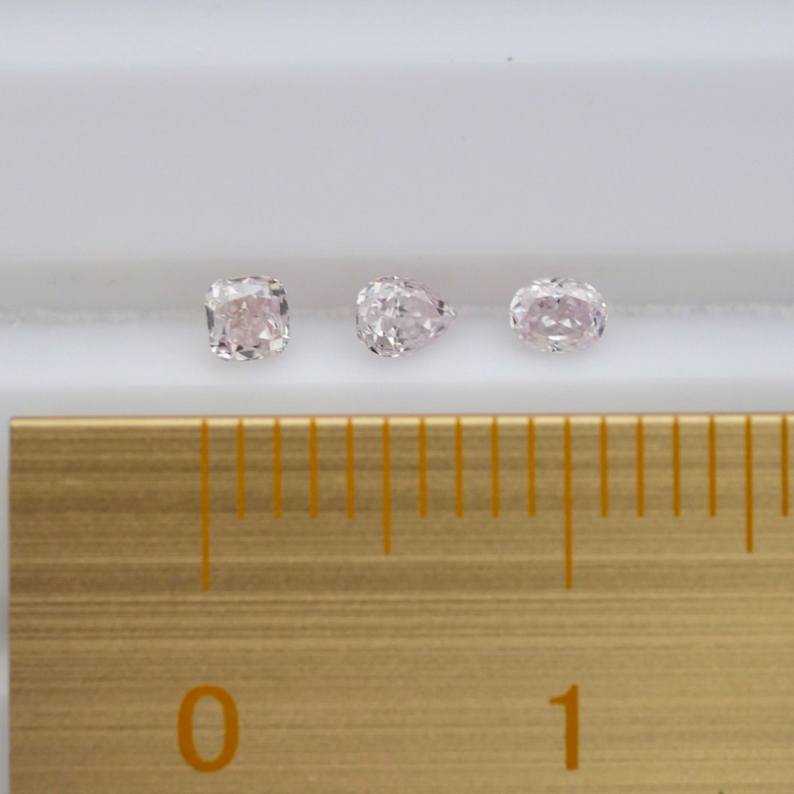 3石セット】天然ピンクダイヤモンド 0.266ct CGLソーティング付 Very 