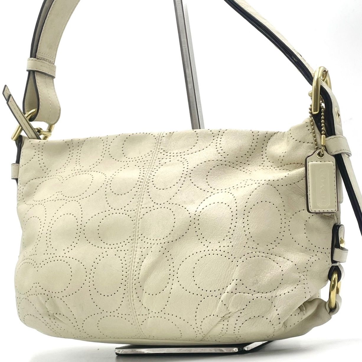 美品○ COACH コーチ ショルダーバッグ ワンショルダー アクセサリー 
