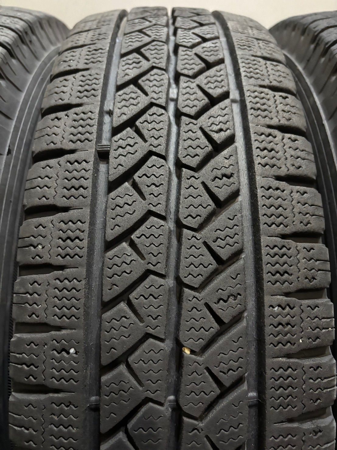 ☆195/80R15 107/105L LT BRIDGESTONE/VL1 20年製 スタッドレス 4本