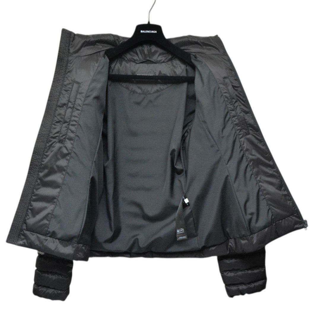 BALENCIAGA バレンシアガ 2023AW 3b sports icon ski fitted puffer