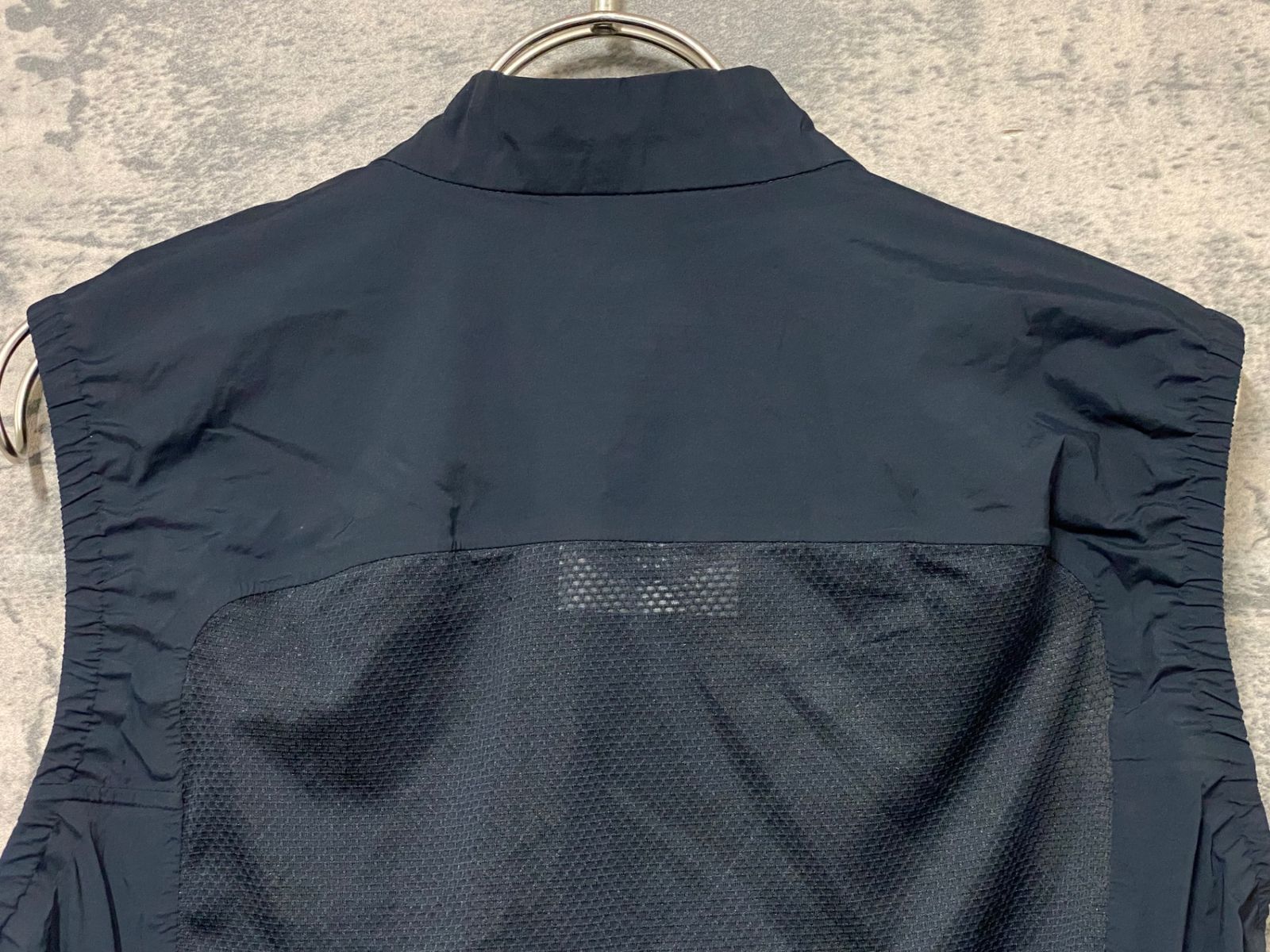 大得価，新品 JZ143 ラファ Rapha PRO TEAM LIGHTWEIGHT GILET