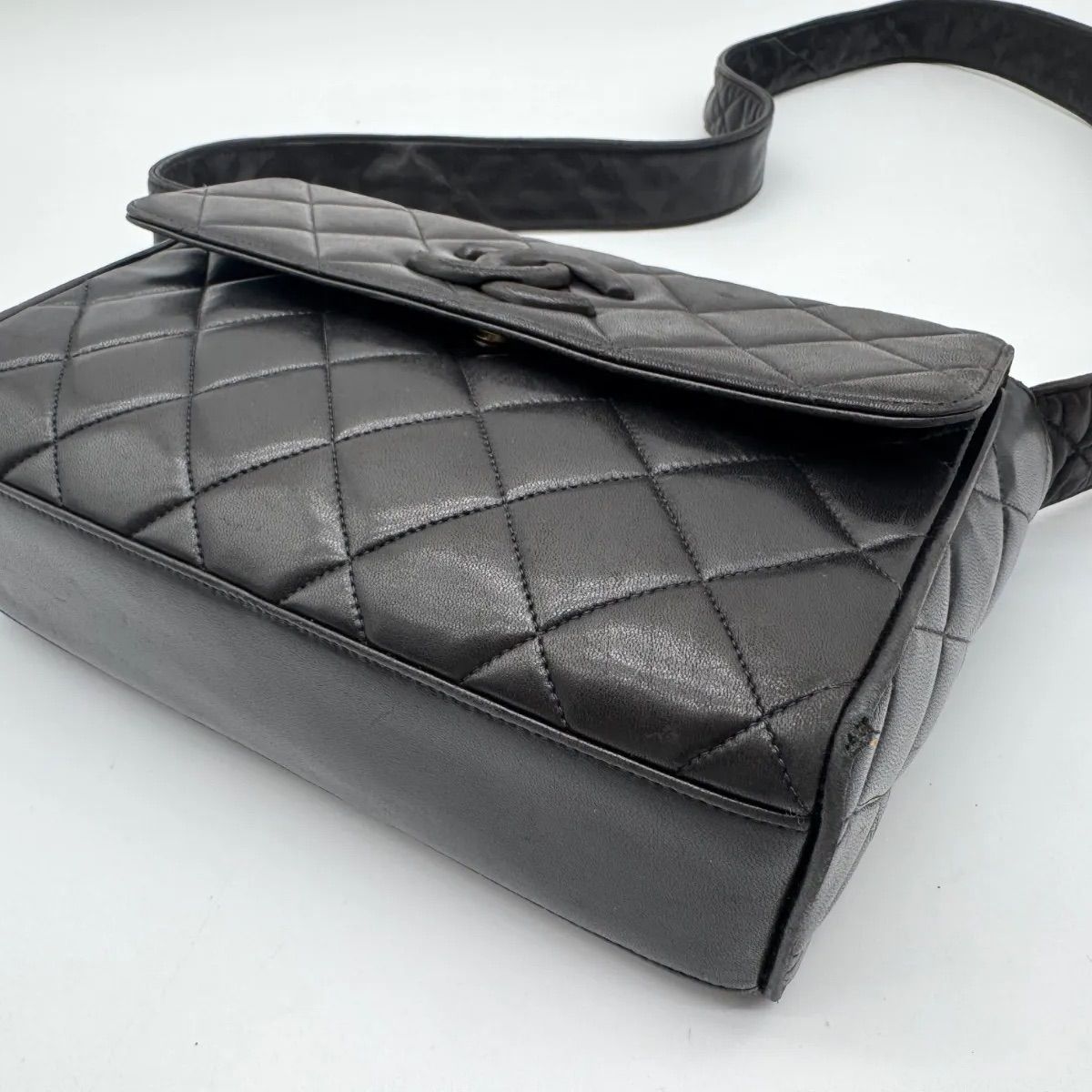 人気✨CHANEL シャネル ショルダーバッグ ラムスキン マトラッセ ココ 
