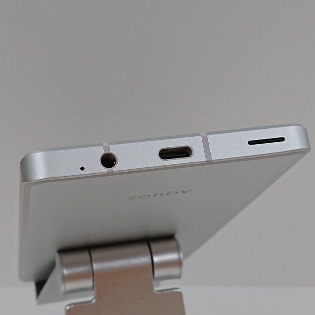 SHARP AQUOS sense7 Plus スマートフォン 本体 シルバー AQUOS sense7