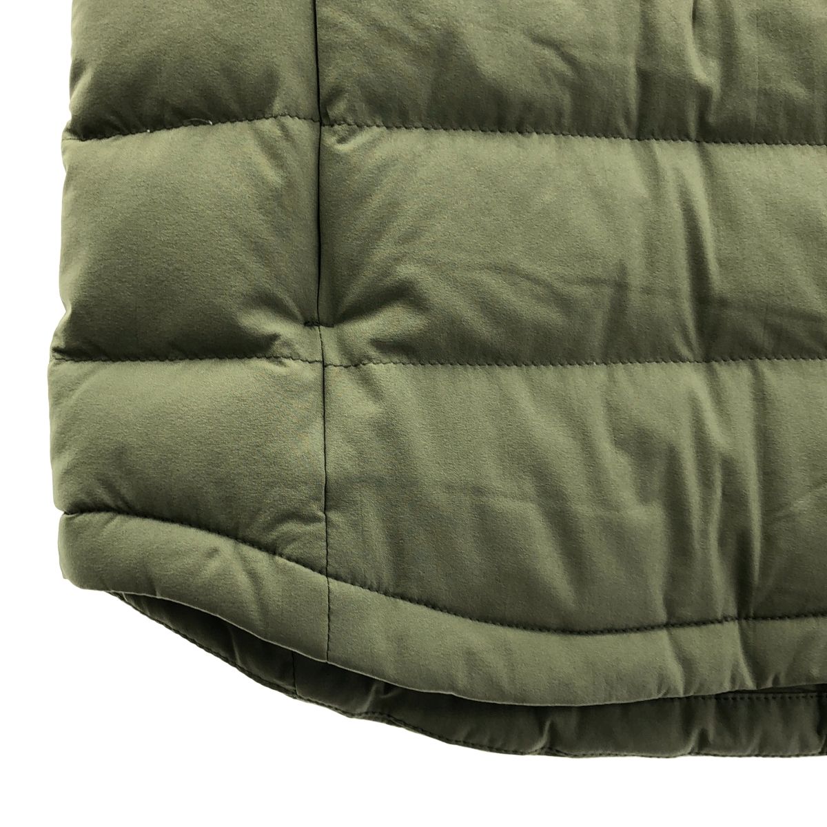   ダウンベスト オリーブ　M/M 美品】 MOUNTAIN EQUIPMENT / マウンテンエキップメント | ストレッチ