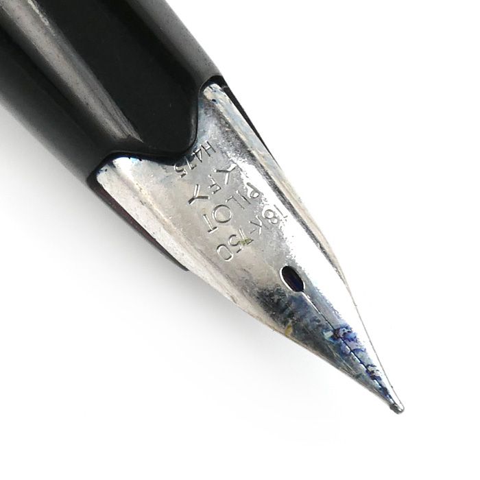 PILOT パイロット Elite 万年筆 シルバー/ブラック ペン先 18K 750