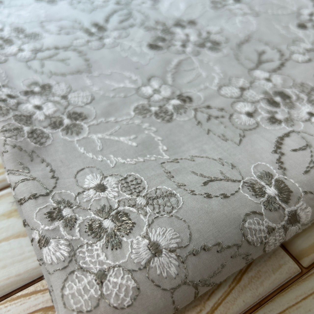イッシー様専用 刺繍生地×1点 - メルカリ