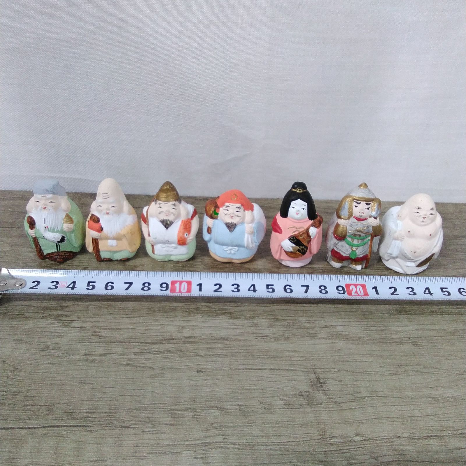 縁起ものインテリア　陶芸像 七福神　ビンテージ　アンティーク　レトロ雑貨 龍虎作 七福神 人形 民芸品 焼物 縁起物 アンティーク インテリア 現状