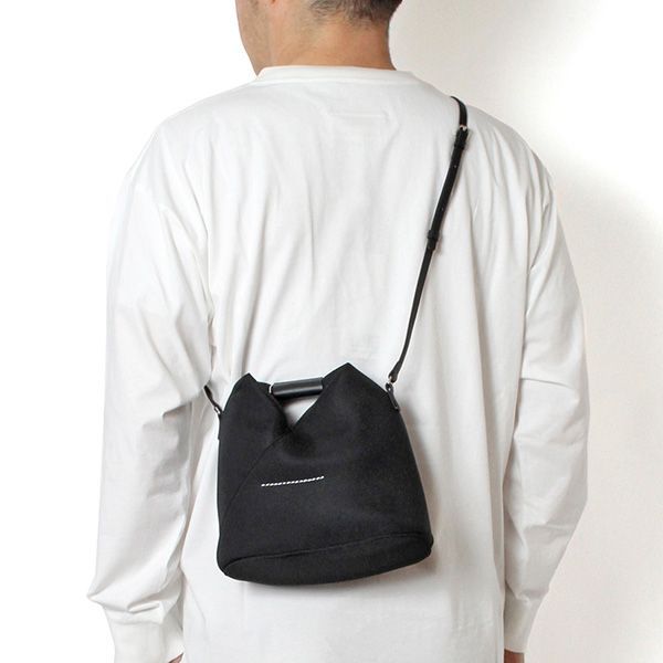 【超希少 初期型】 MAISON MARGIELA クロスボディバッグ 18ss 26SSモデル エムエムシックス MM6 Maison Margiela メンズ